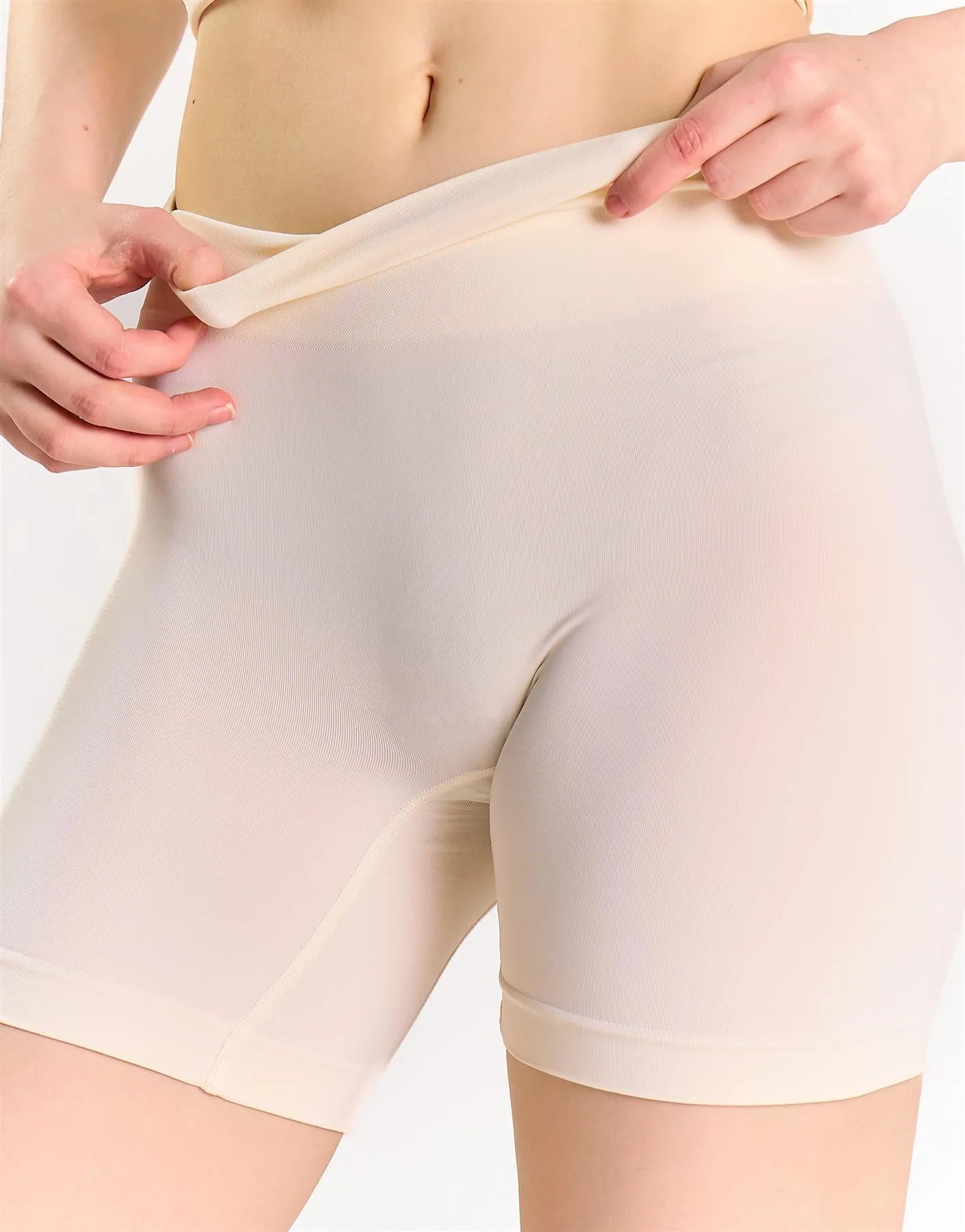 Agon Women's Off White Activewear Shorts sold by Glamorous product image thumbnail 3
