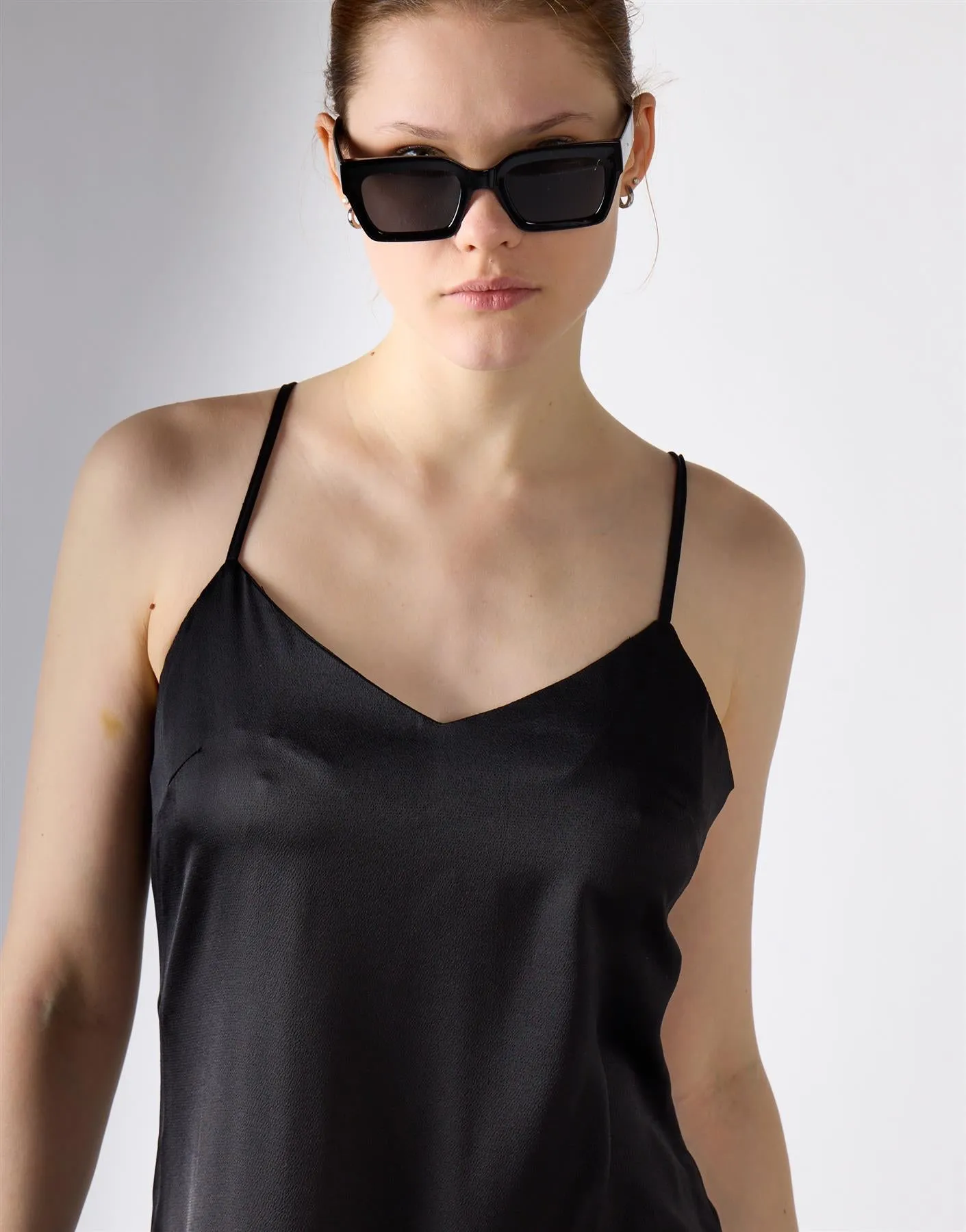 V-neck Open Back Midi Dress - Black Sateen sold by Glamorous product image thumbnail 3