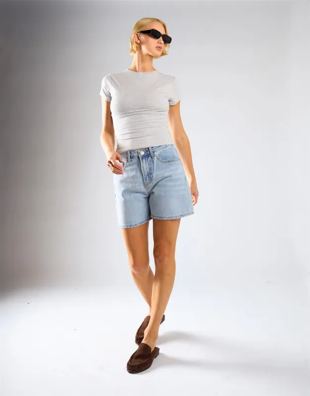 Mid Waist Loose Fit Denim Shorts - Mid Blue made by Glamorous