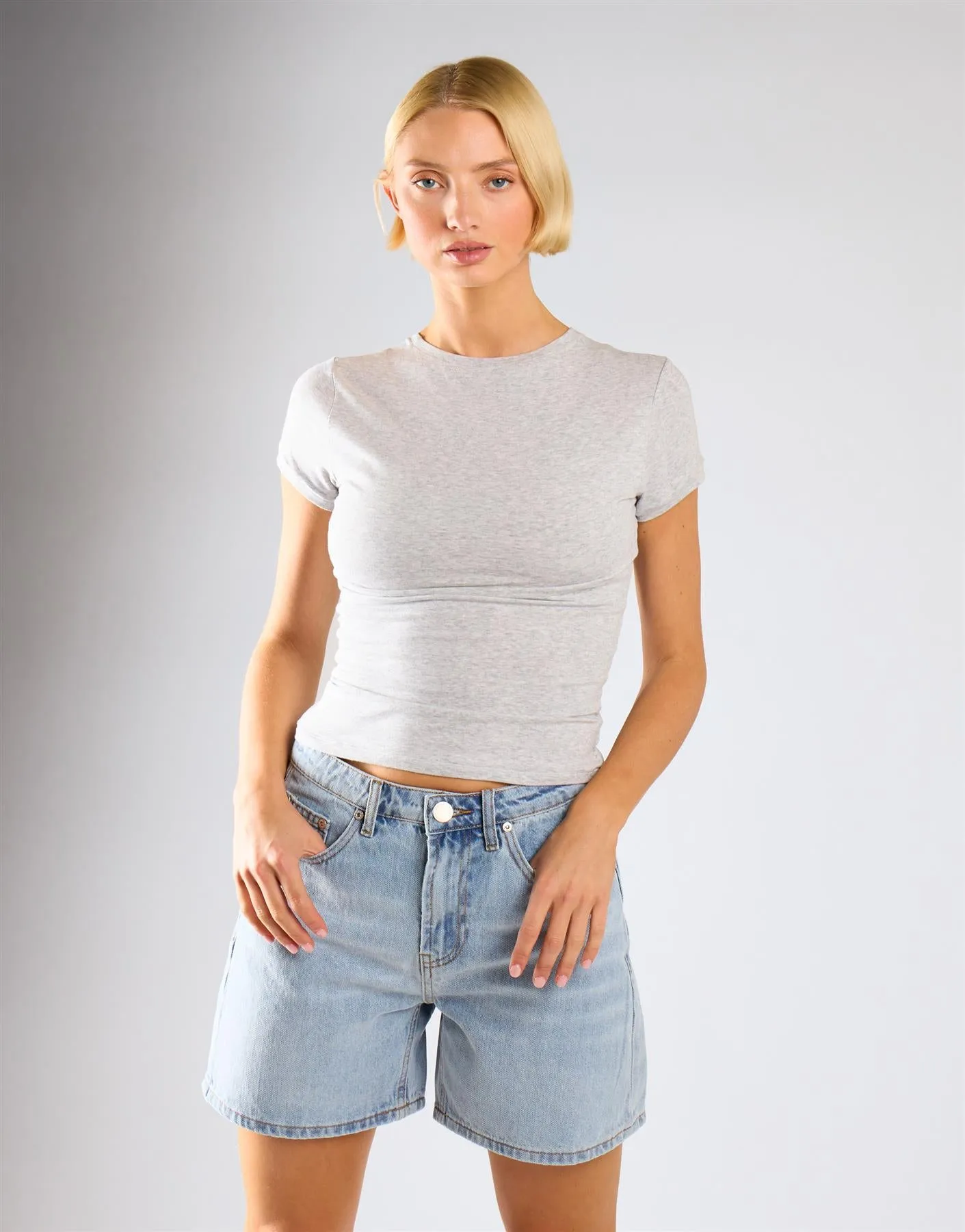 Mid Waist Loose Fit Denim Shorts - Mid Blue sold by Glamorous product image thumbnail 4