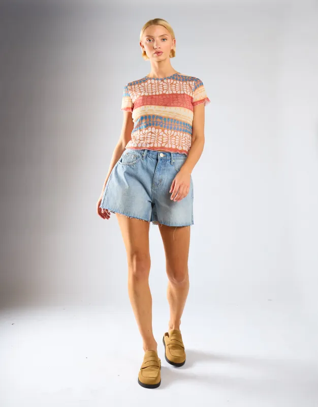 Vintage Blue Mid Rise Frayed Hem Denim Shorts made by Glamorous