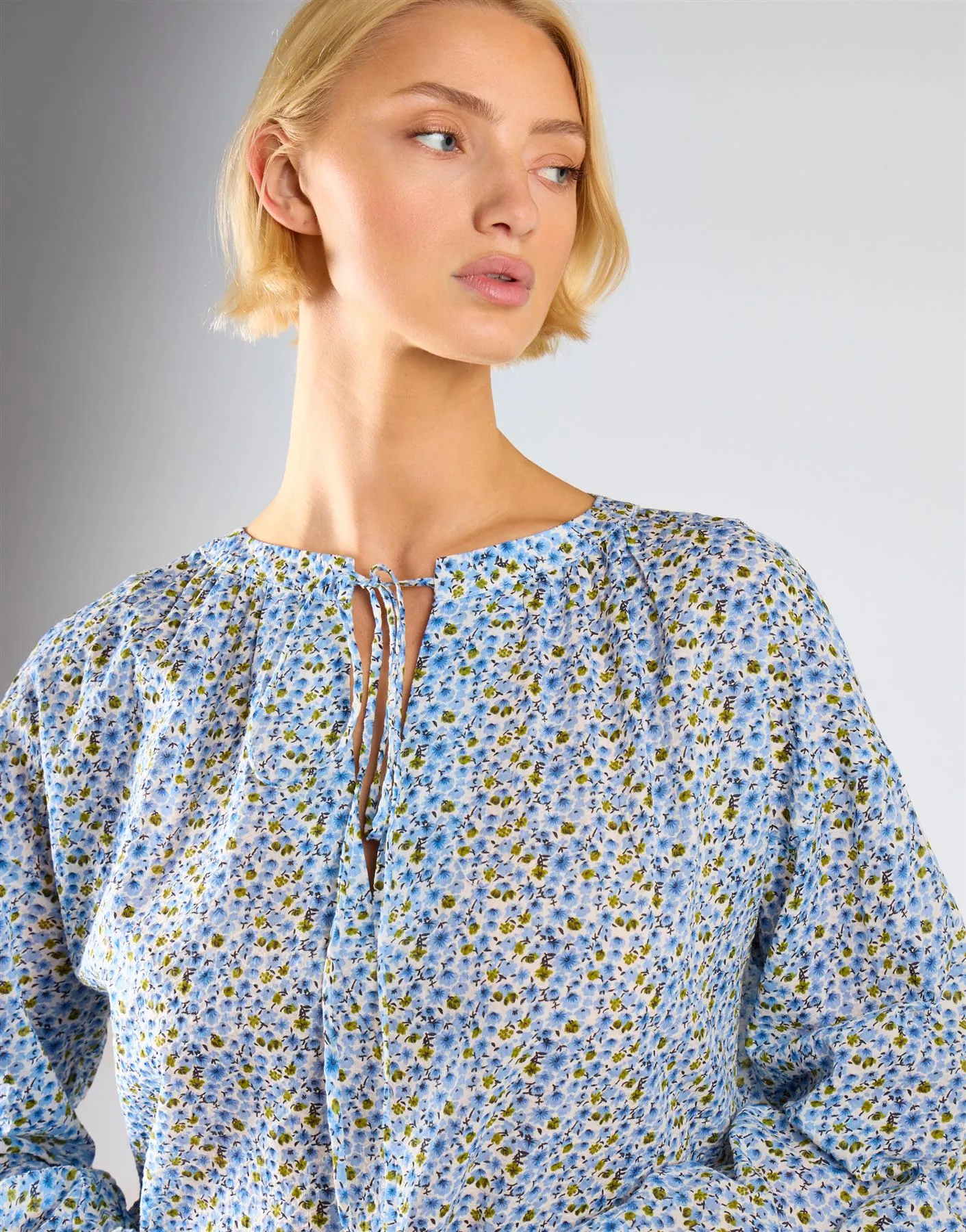 Blue Ditsy Floral Long Sleeve Frill Tiered Dress sold by Glamorous product image thumbnail 3