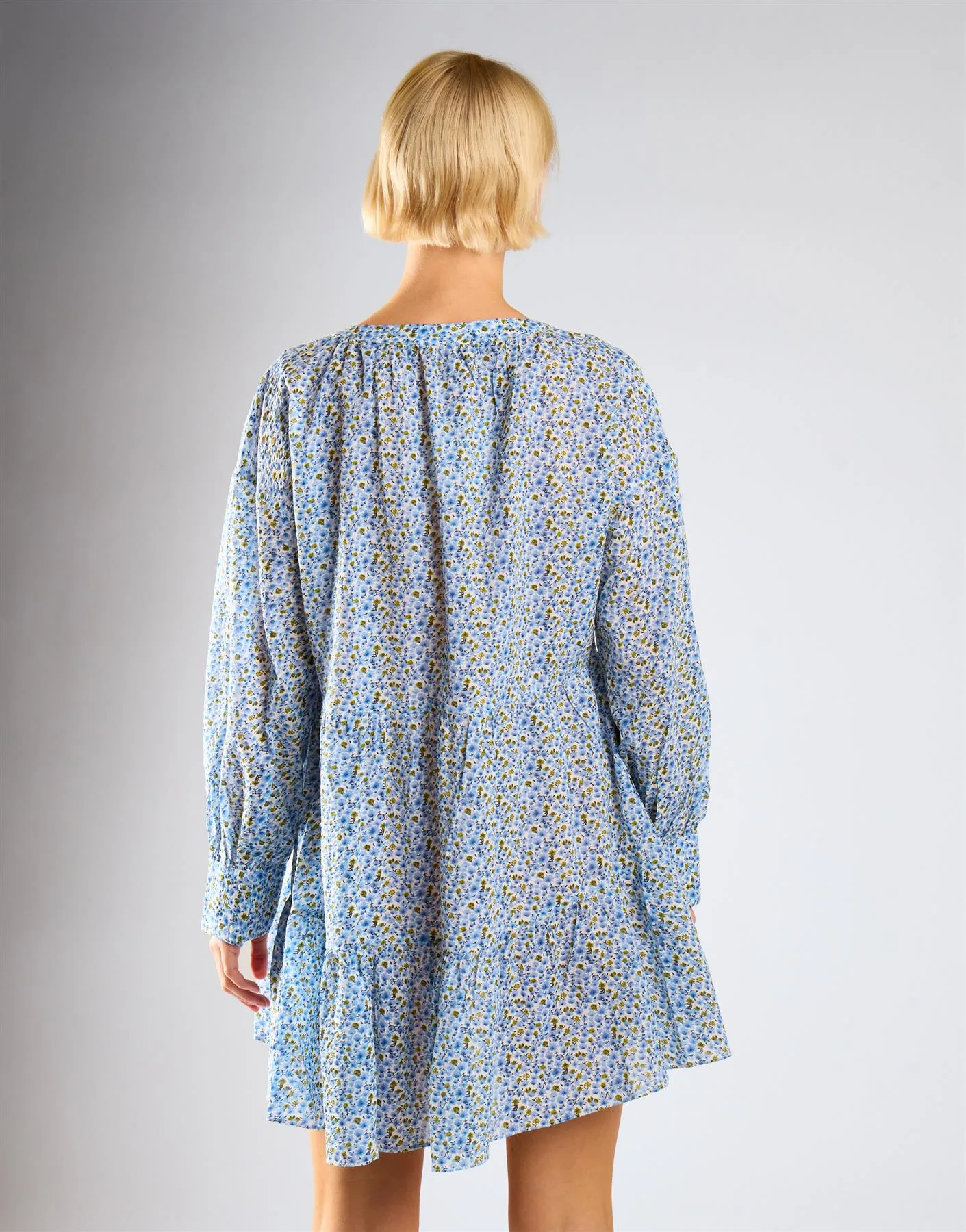 Blue Ditsy Floral Long Sleeve Frill Tiered Dress sold by Glamorous product image thumbnail 4