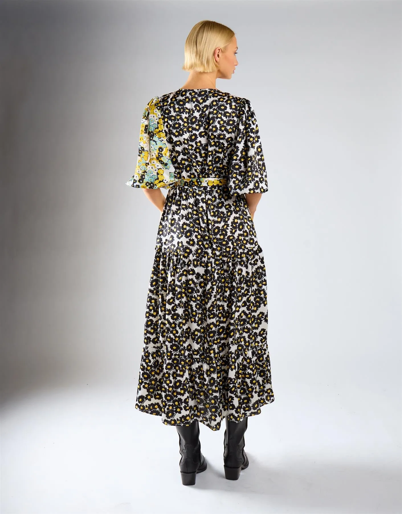 Mono Mustard Floral Wrap Front Tiered Midaxi Dress sold by Glamorous product image thumbnail 5