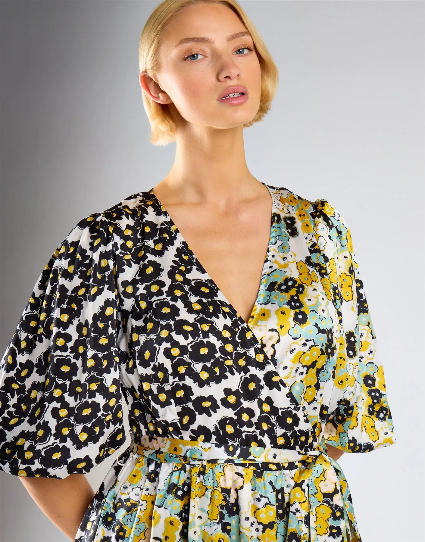 Mono Mustard Floral Wrap Front Tiered Midaxi Dress sold by Glamorous product image thumbnail 3