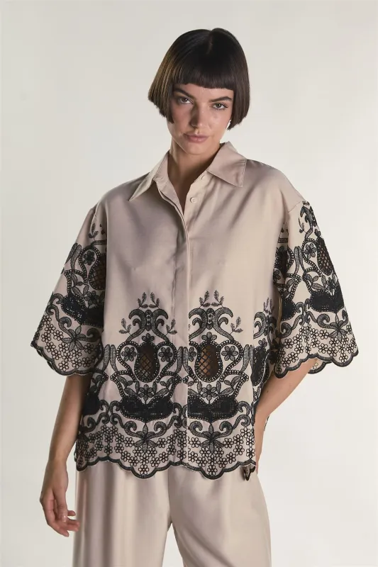 Stone Black Border Cropped Shirt made by Glamorous