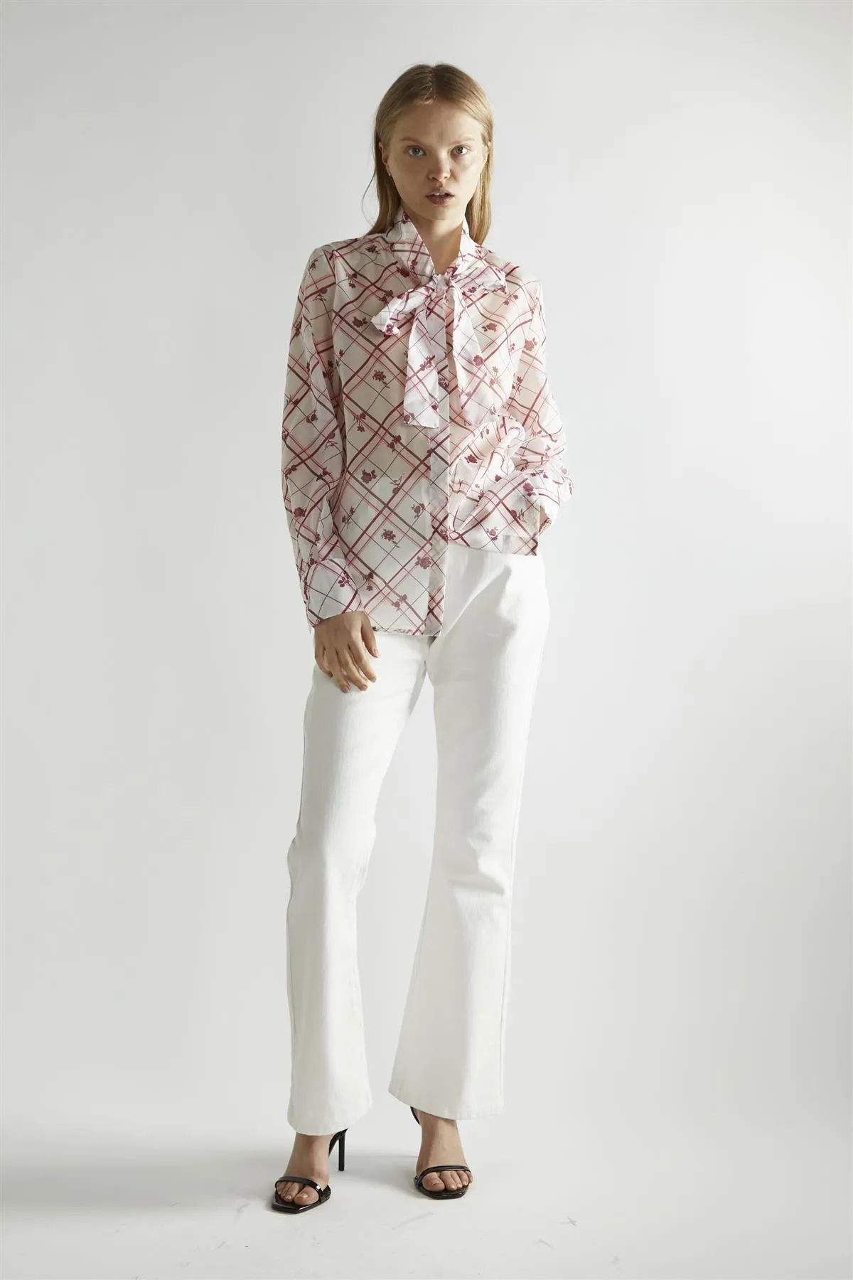 Burgundy Floral Check Tie Detail Blouse sold by Glamorous product image thumbnail 3
