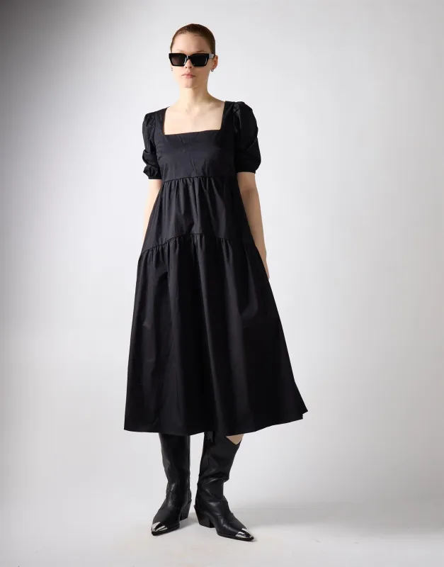 Black Square Neck Puff Sleeve Midi Dress made by Glamorous