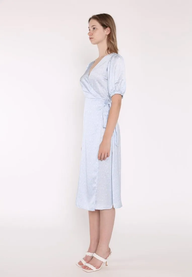 Pale Blue Ditsy Short Sleeve Wrap Midi Dress sold by Glamorous product image thumbnail 4