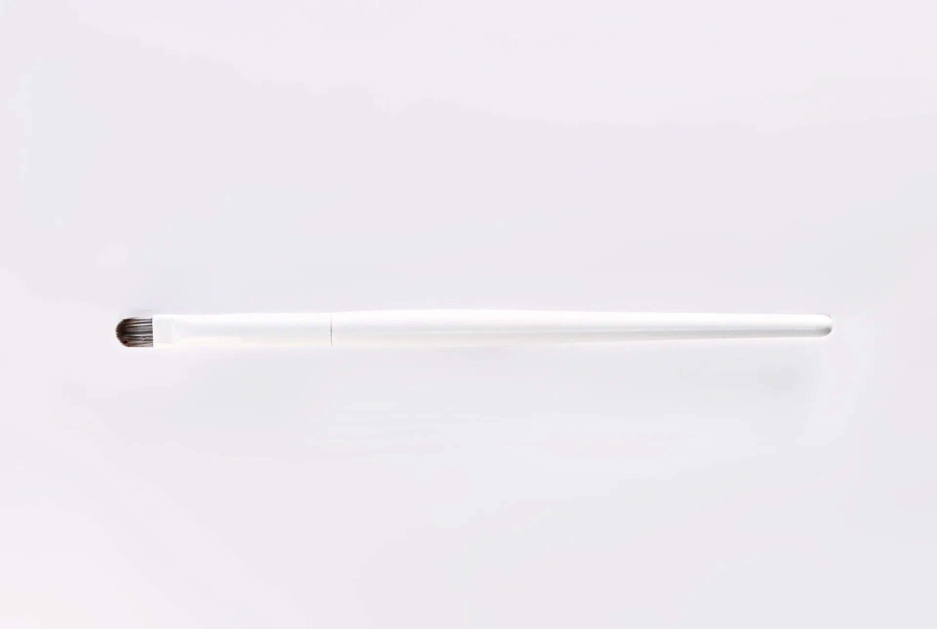 Glamour Empire - VEGAN - Professional Makeup Brush - 07 Lip Brush sold by Glamour Empire