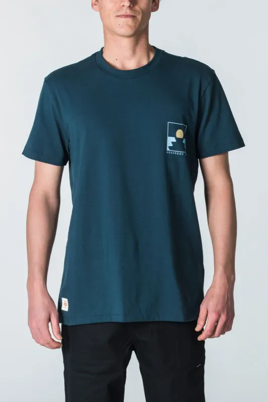 Hossegor Tee - Midnight made by Globe