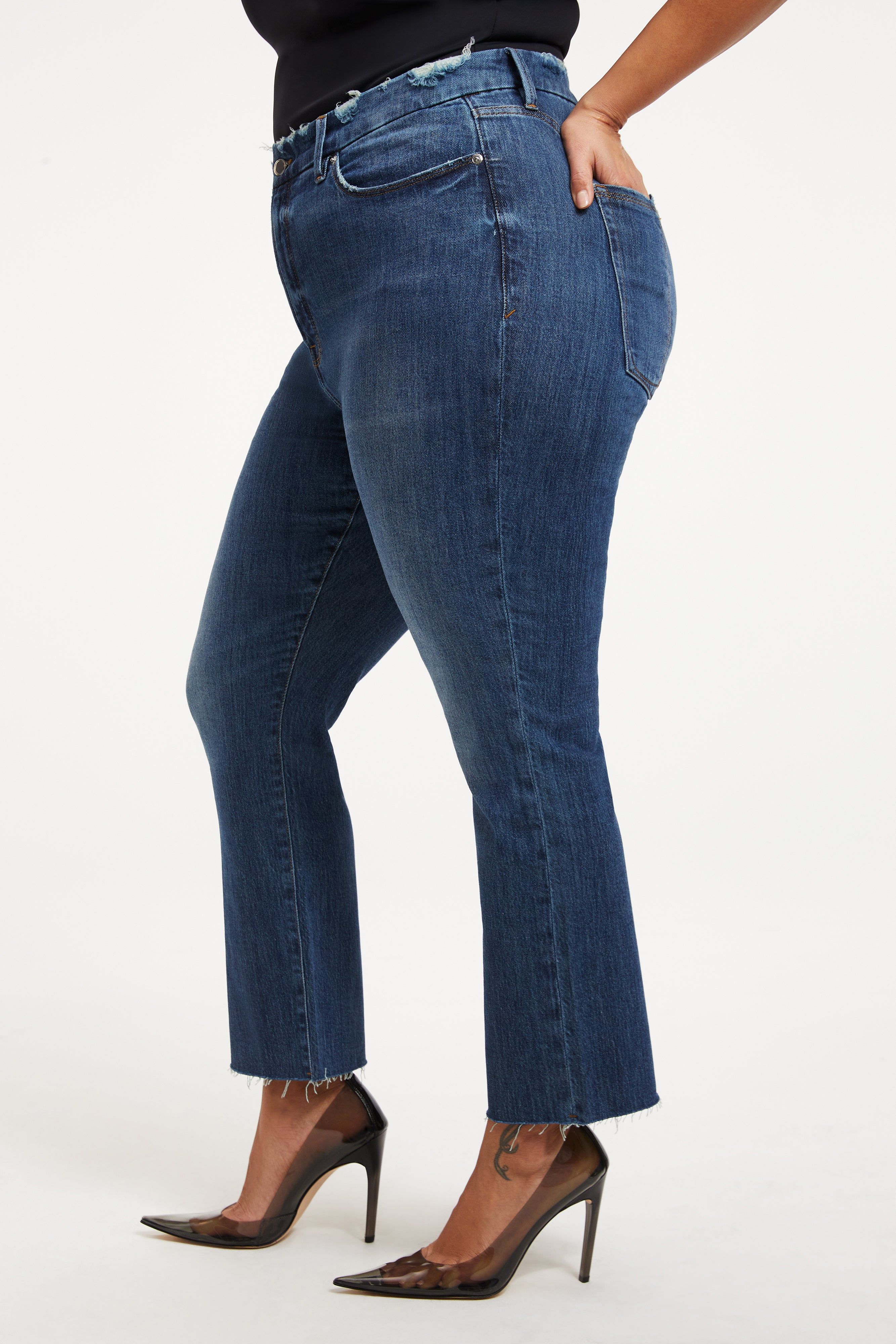 GOOD STRAIGHT JEANS | INDIGO032 sold by Good American product image thumbnail 11