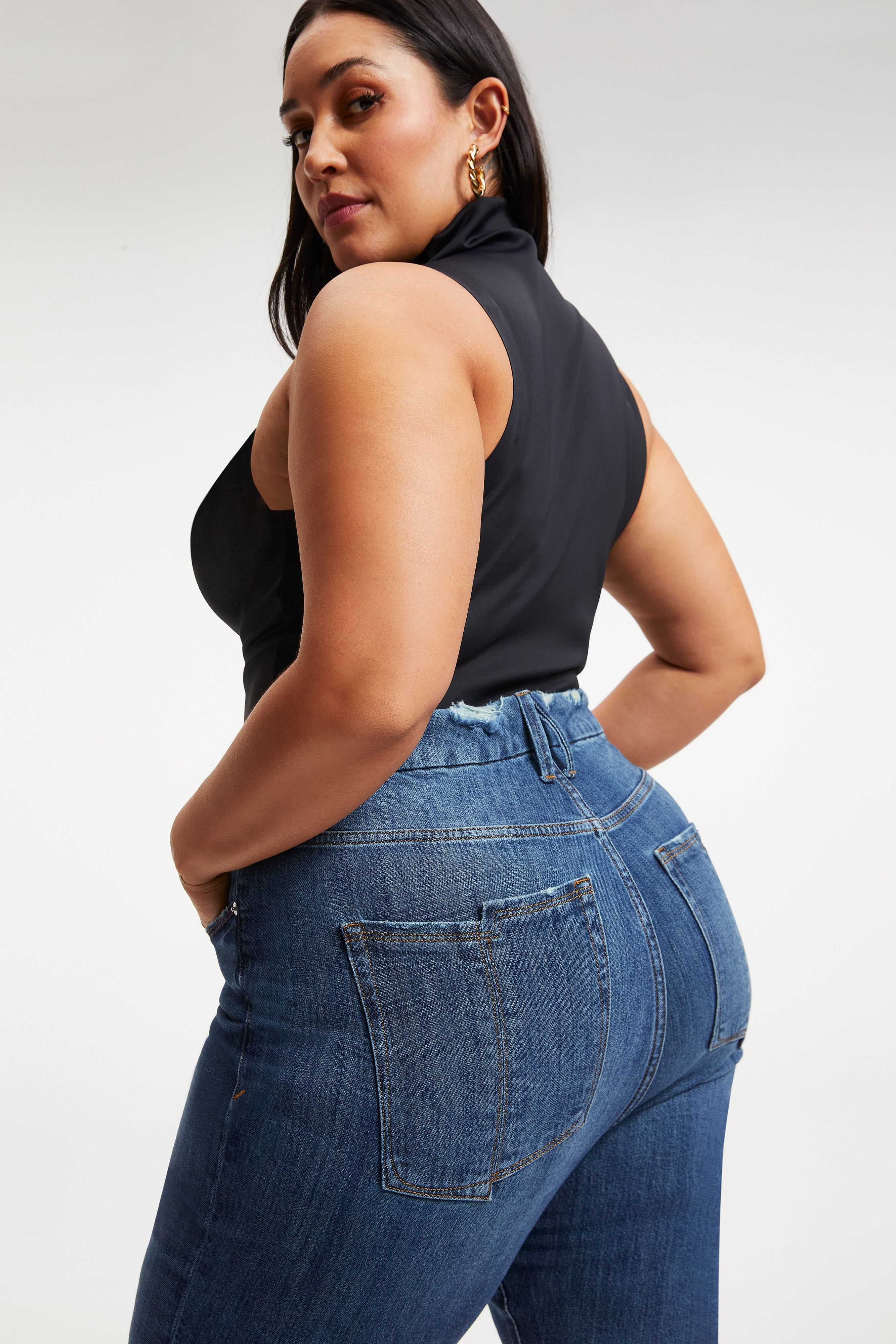 GOOD STRAIGHT JEANS | INDIGO032 sold by Good American