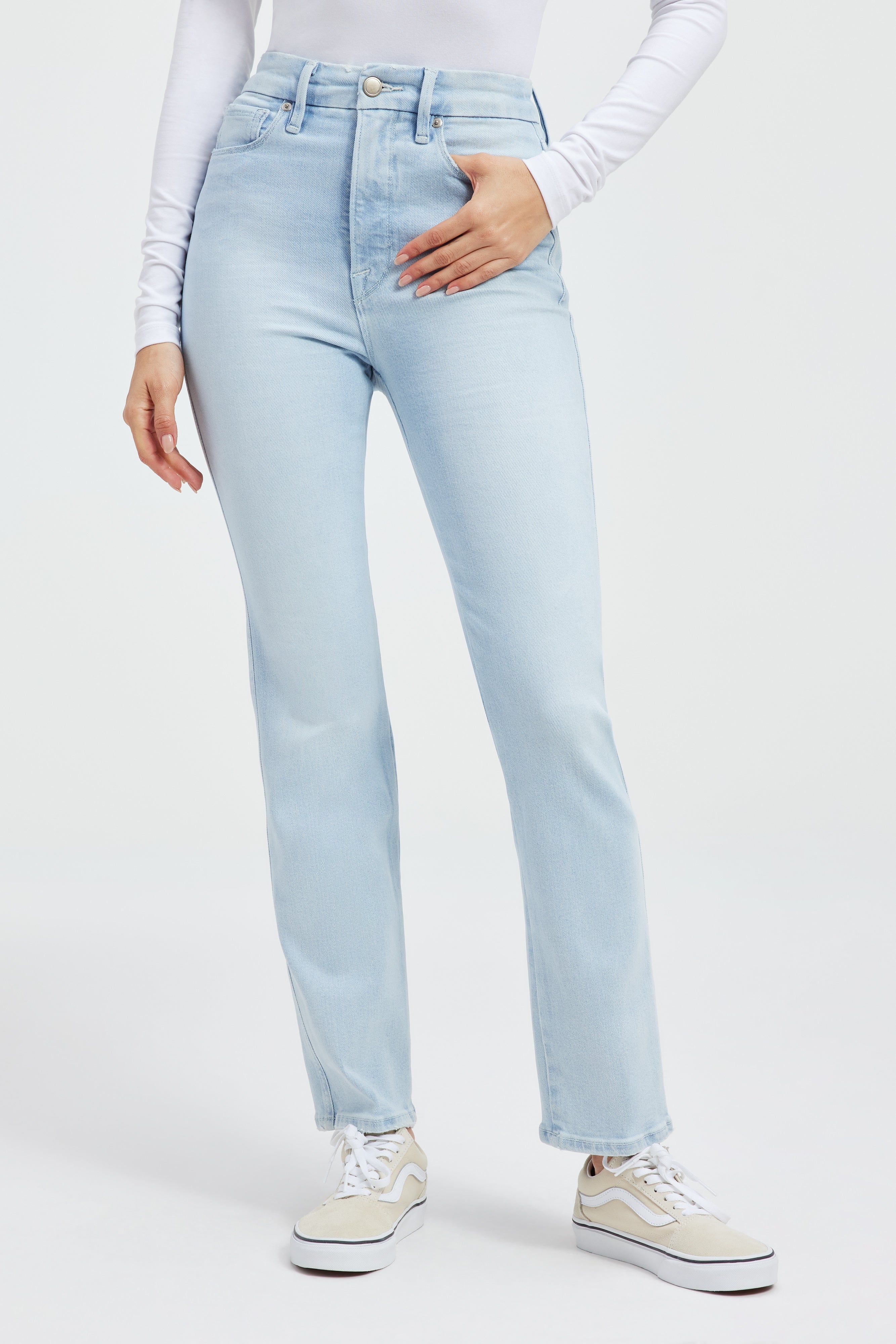 GOOD CURVE STRAIGHT JEANS | INDIGO391 sold by Good American