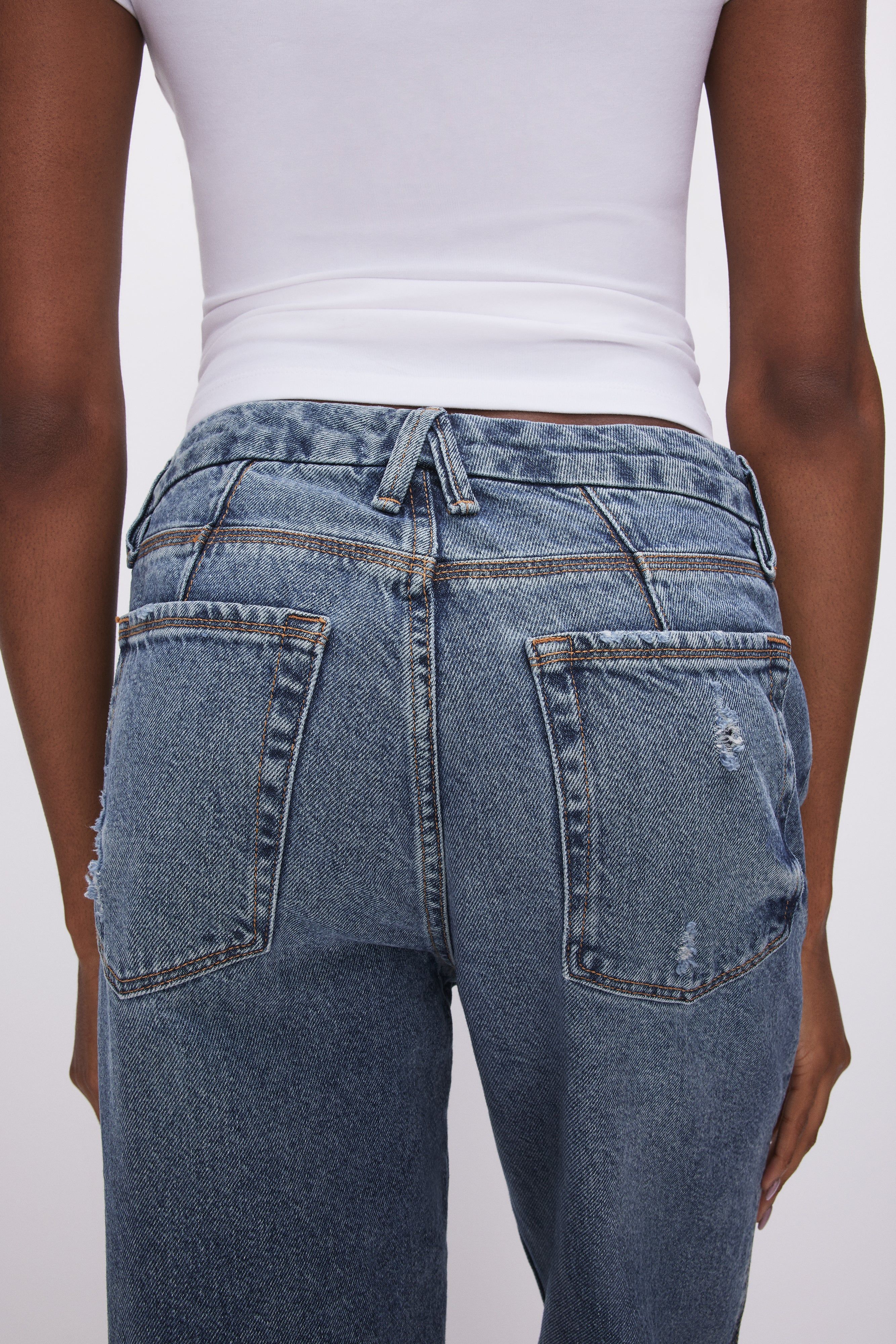 GOOD '90s JEANS | INDIGO493 sold by Good American product image thumbnail 11