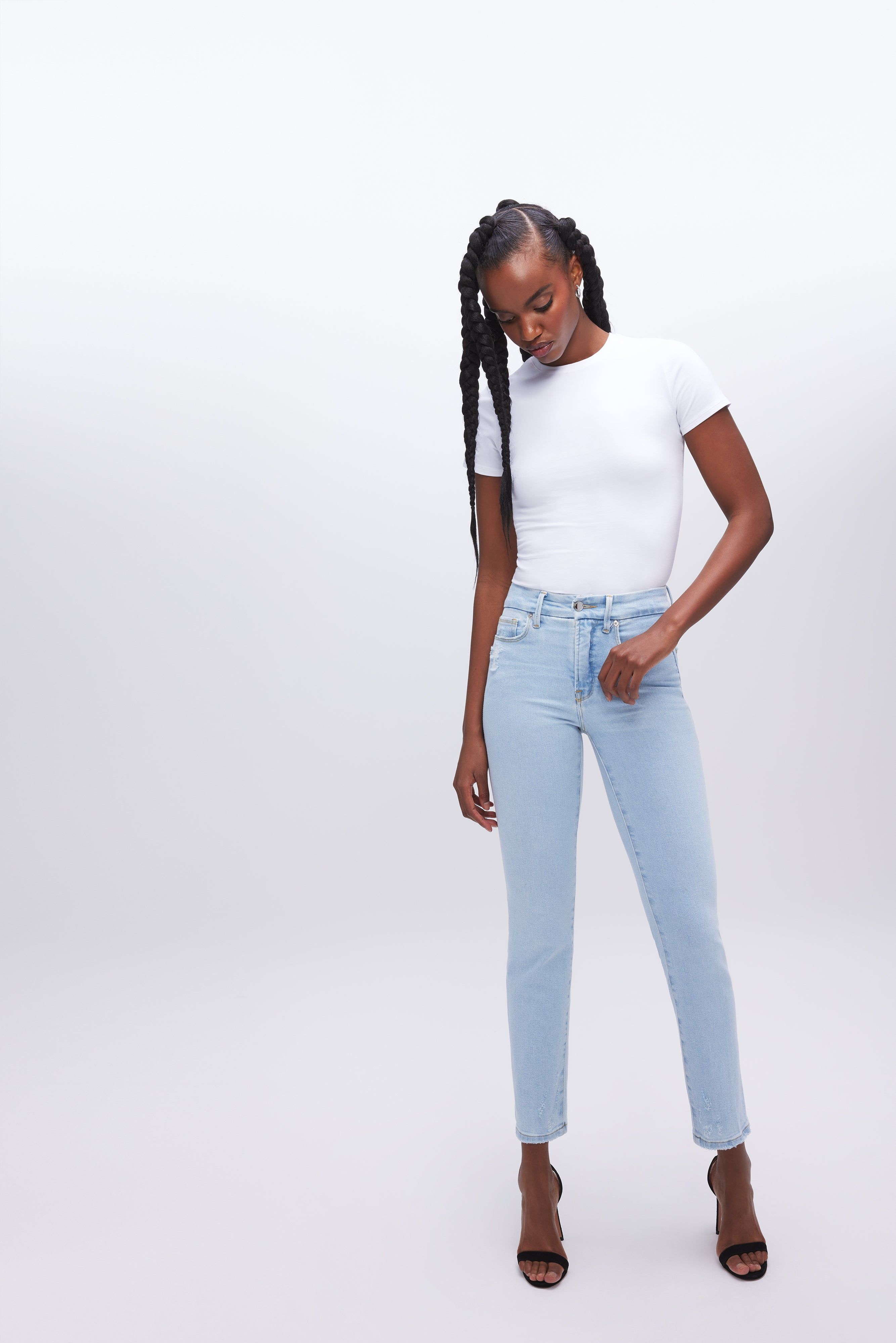 GOOD CLASSIC JEANS | INDIGO410 sold by Good American product image thumbnail 2