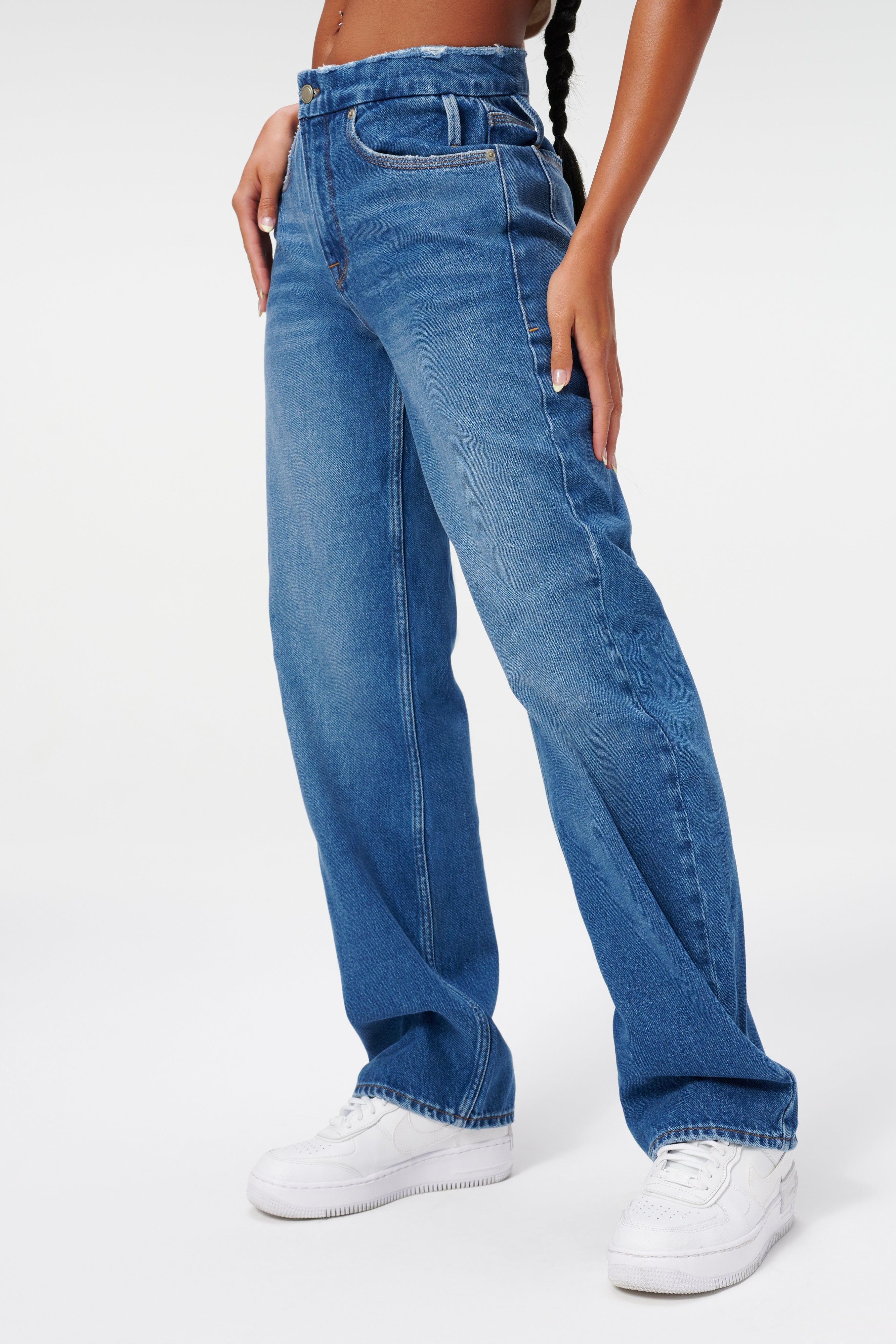 GOOD '90s JEANS | BLUE541 sold by Good American product image thumbnail 2