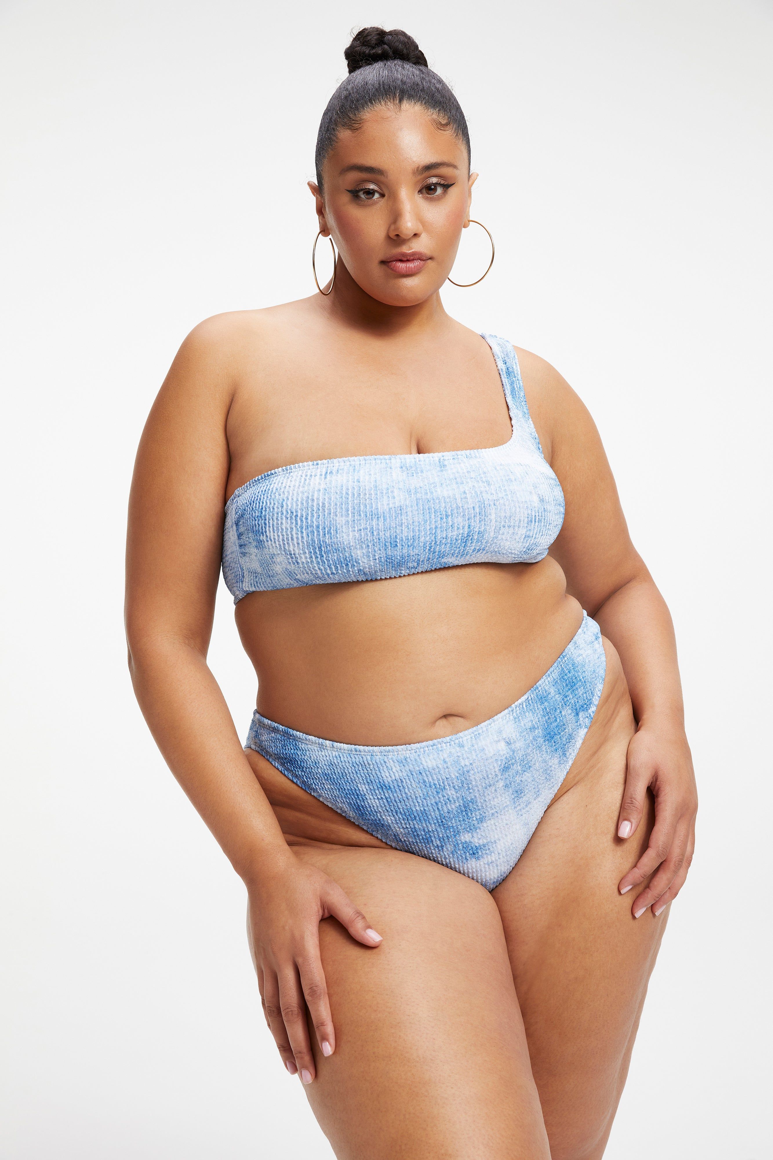 ALWAYS FITS SHOULDER BIKINI TOP | INDIGO TIE DYE002 sold by Good American product image thumbnail 9
