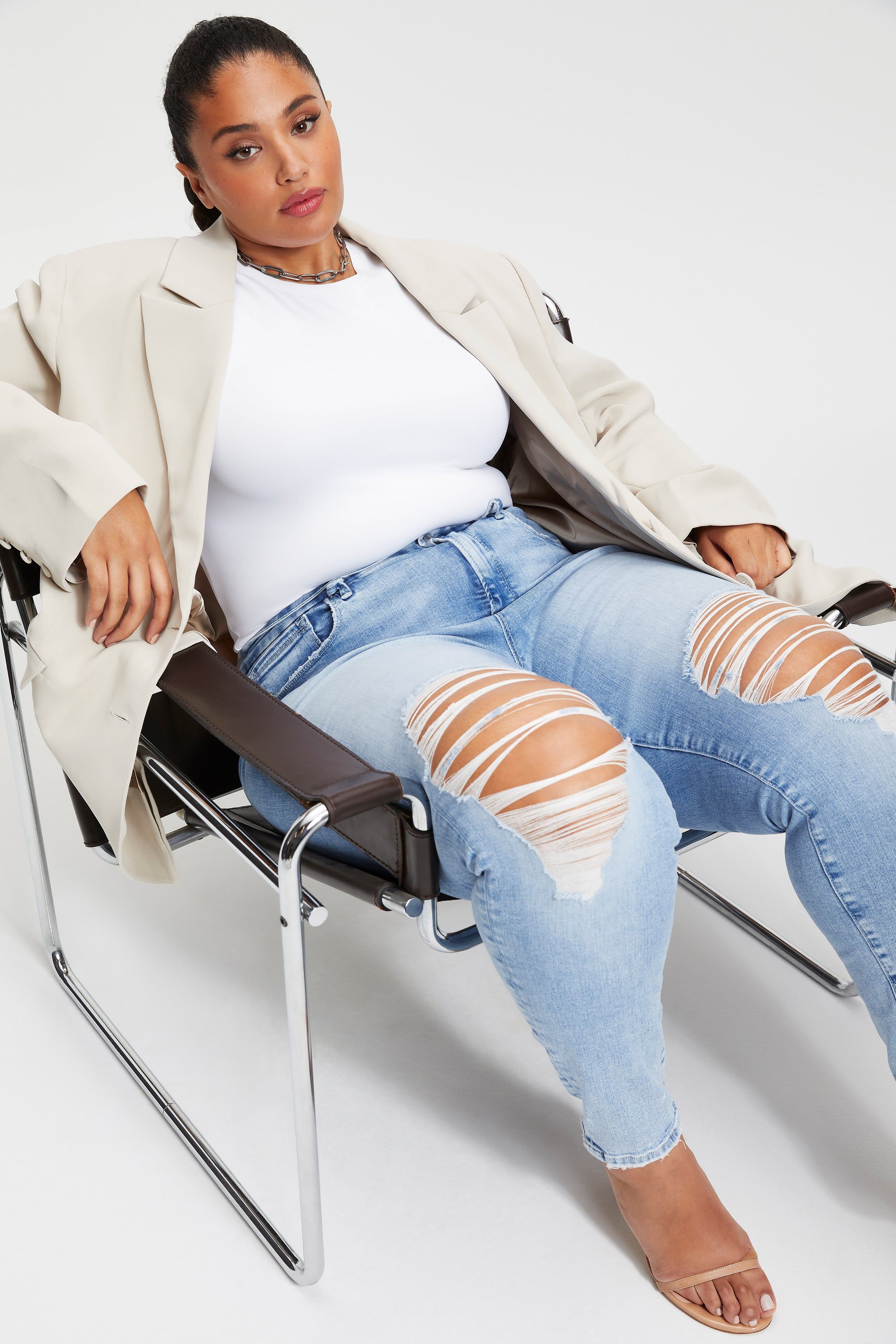 GOOD LEGS SKINNY JEANS | INDIGO007 sold by Good American product image thumbnail 19