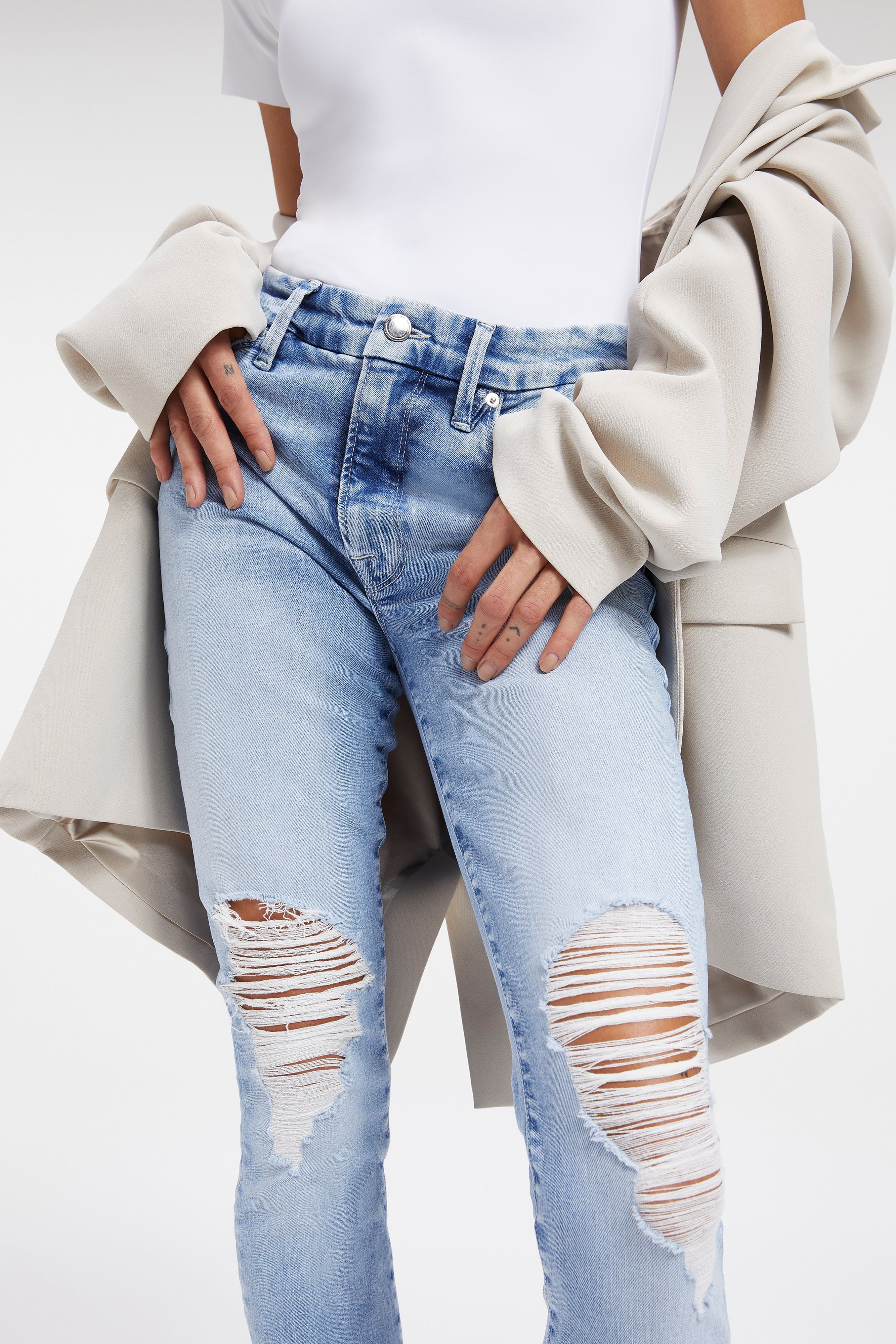 GOOD LEGS SKINNY JEANS | INDIGO007 sold by Good American product image thumbnail 12