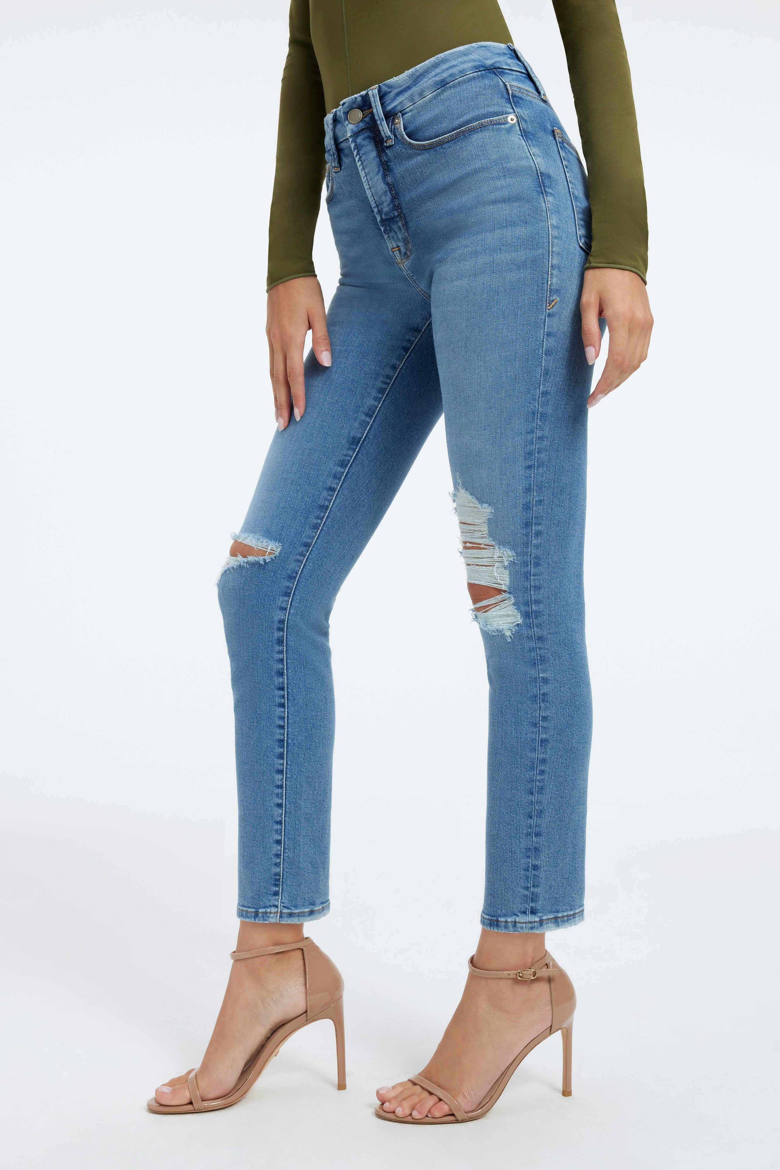 GOOD LEGS CIGARETTE JEANS | INDIGO227 sold by Good American product image thumbnail 3