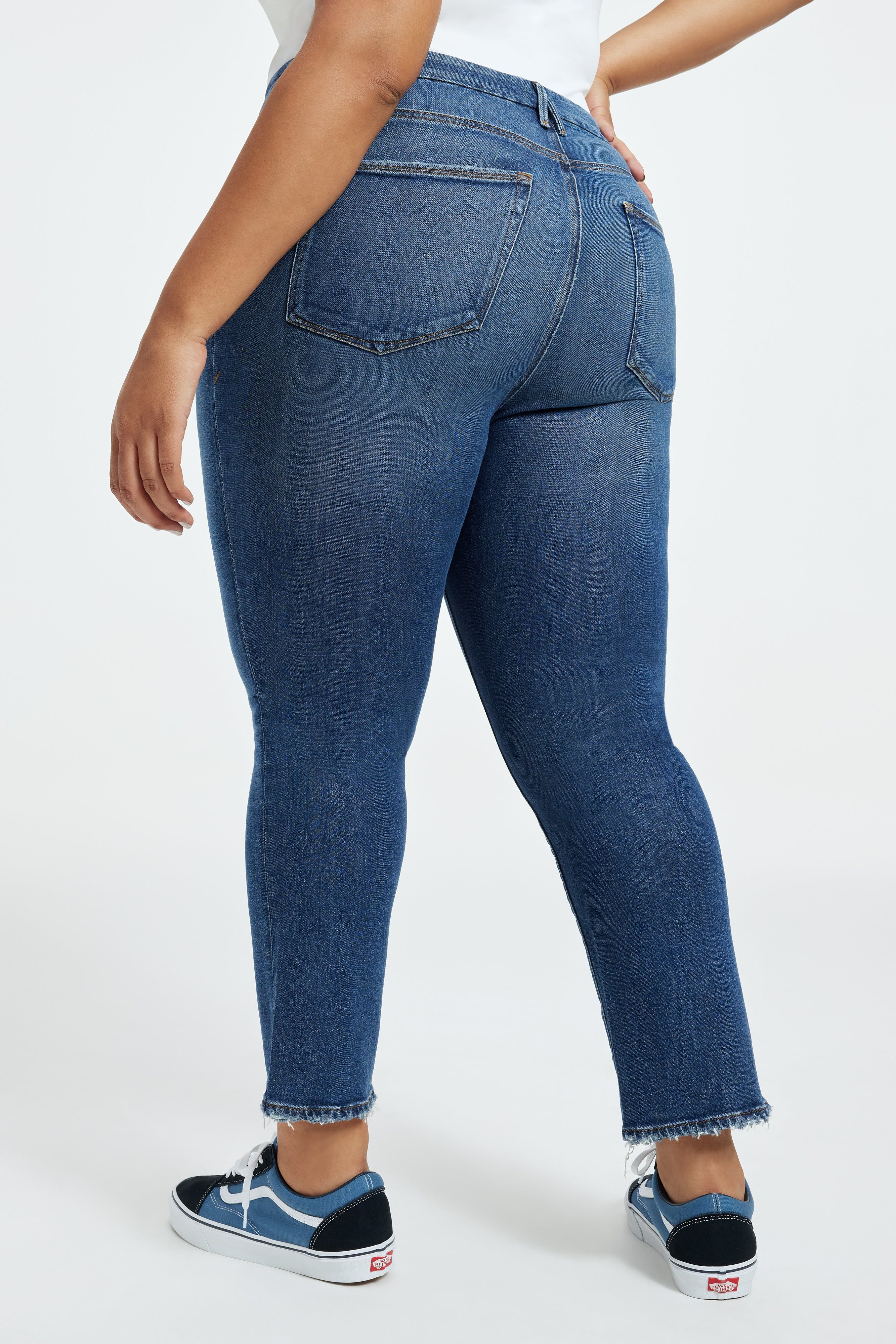 GOOD LEGS STRAIGHT JEANS | INDIGO331 sold by Good American product image thumbnail 6