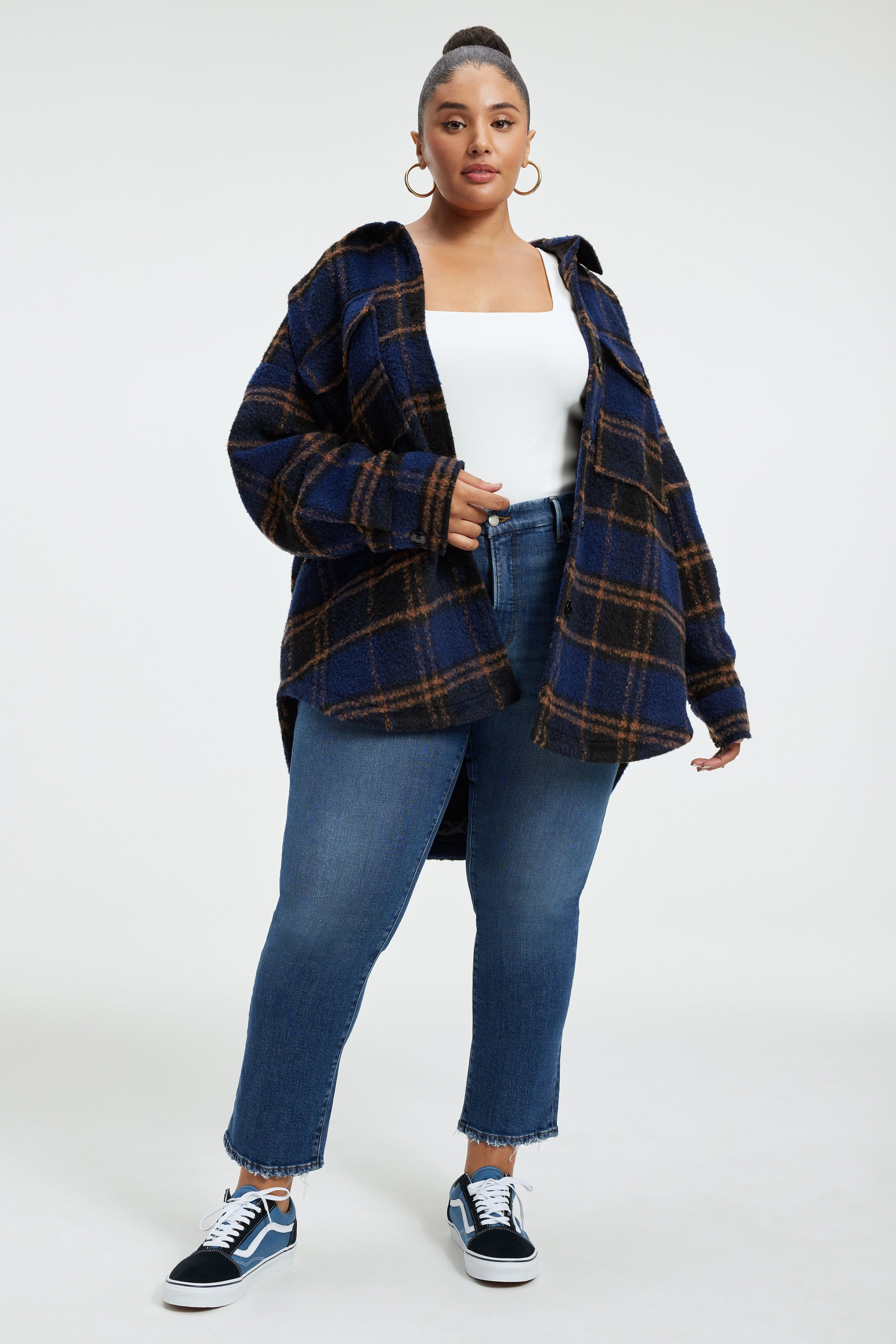 GOOD LEGS STRAIGHT JEANS | INDIGO331 sold by Good American product image thumbnail 2