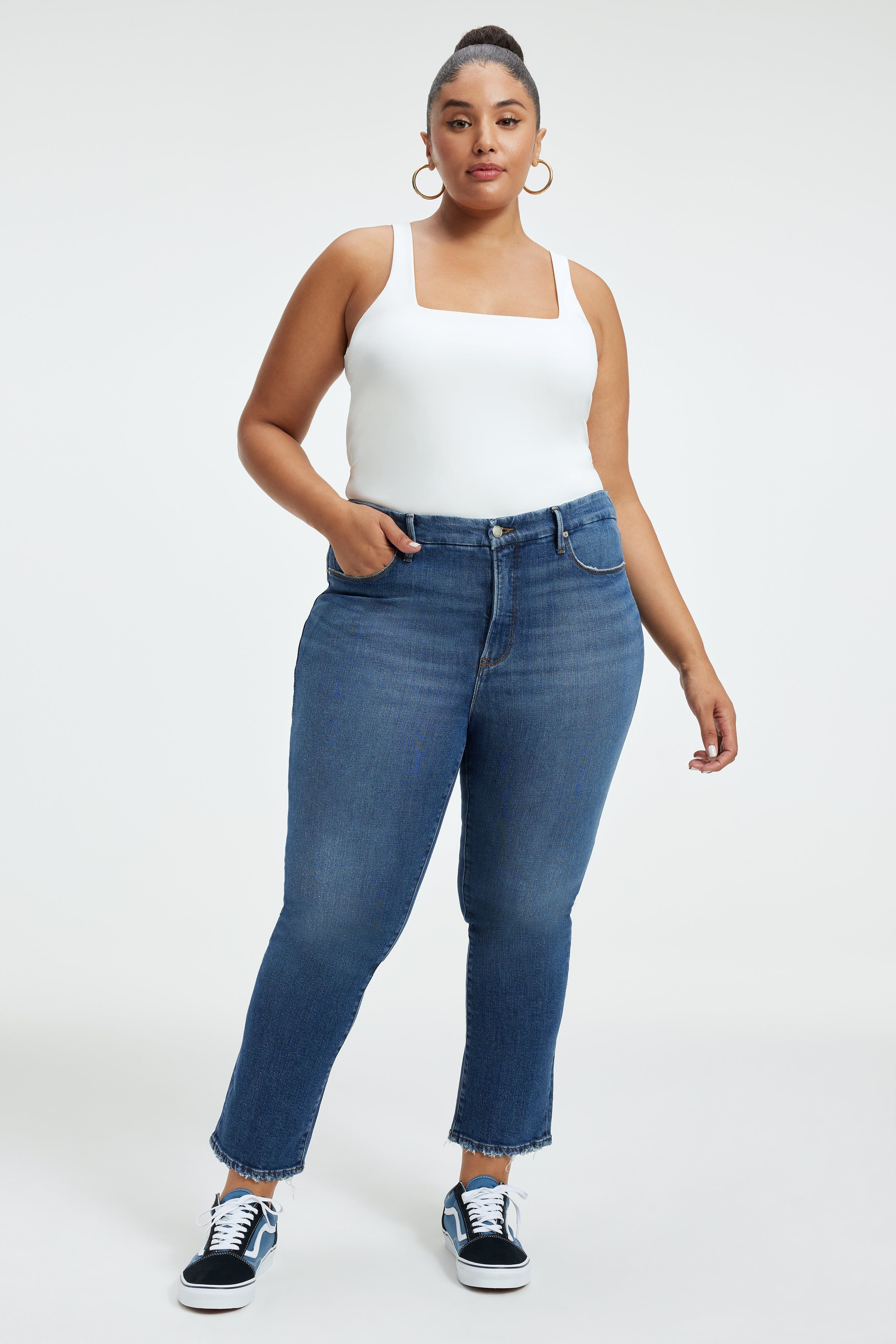 GOOD LEGS STRAIGHT JEANS | INDIGO331 sold by Good American product image thumbnail 4