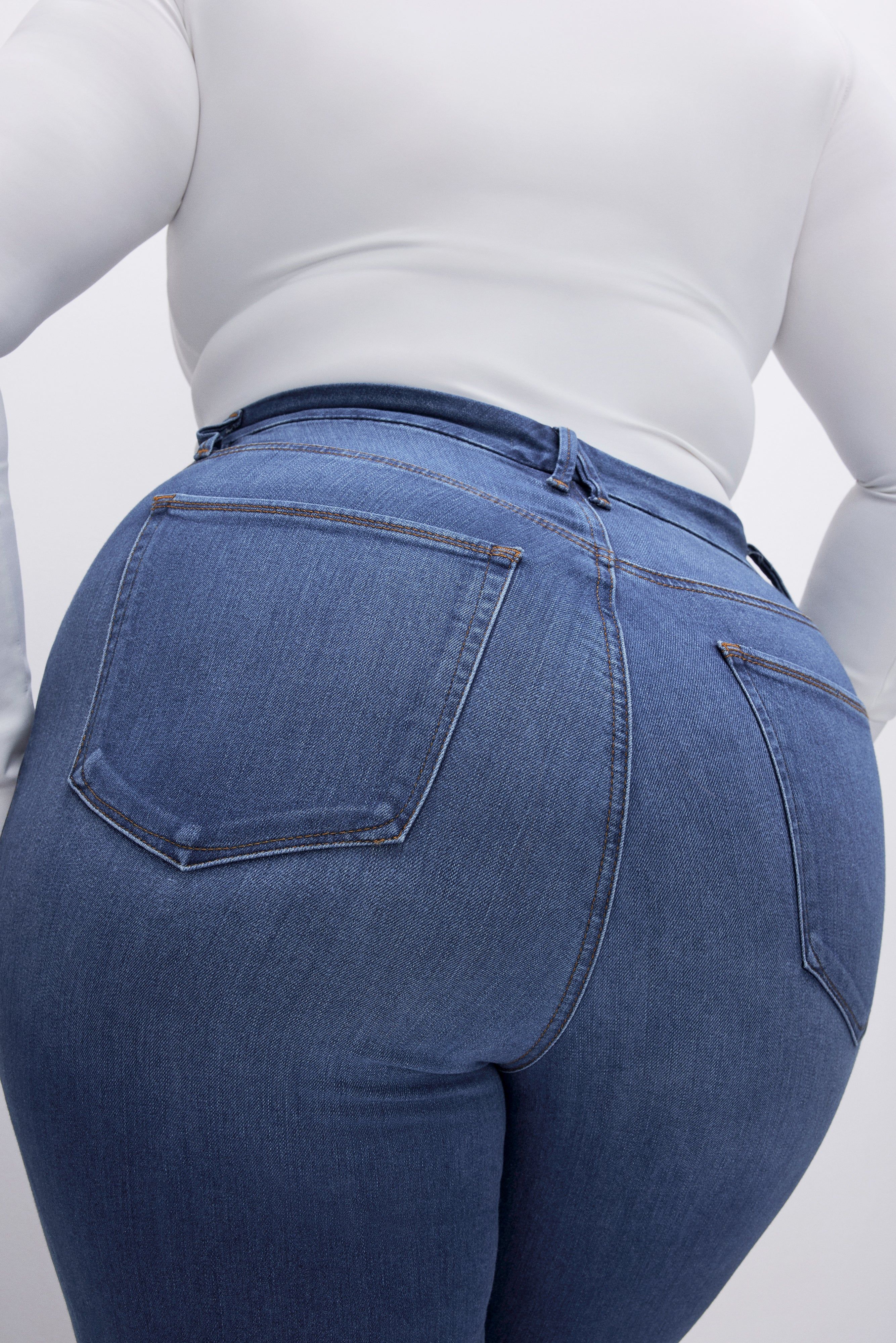 GOOD WAIST SKINNY JEANS | BLUE796 sold by Good American product image thumbnail 10