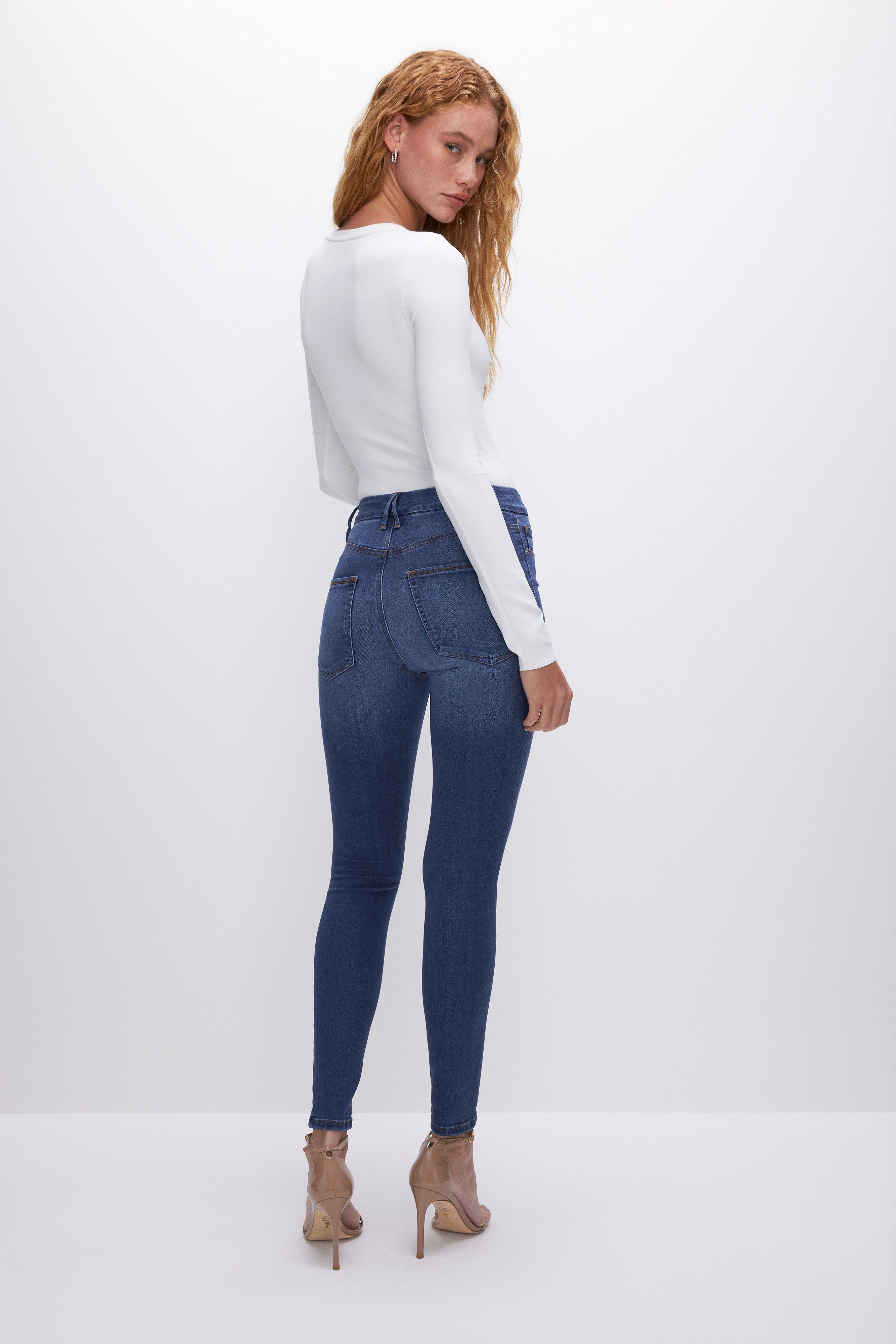 GOOD WAIST SKINNY JEANS | BLUE796 sold by Good American product image thumbnail 4