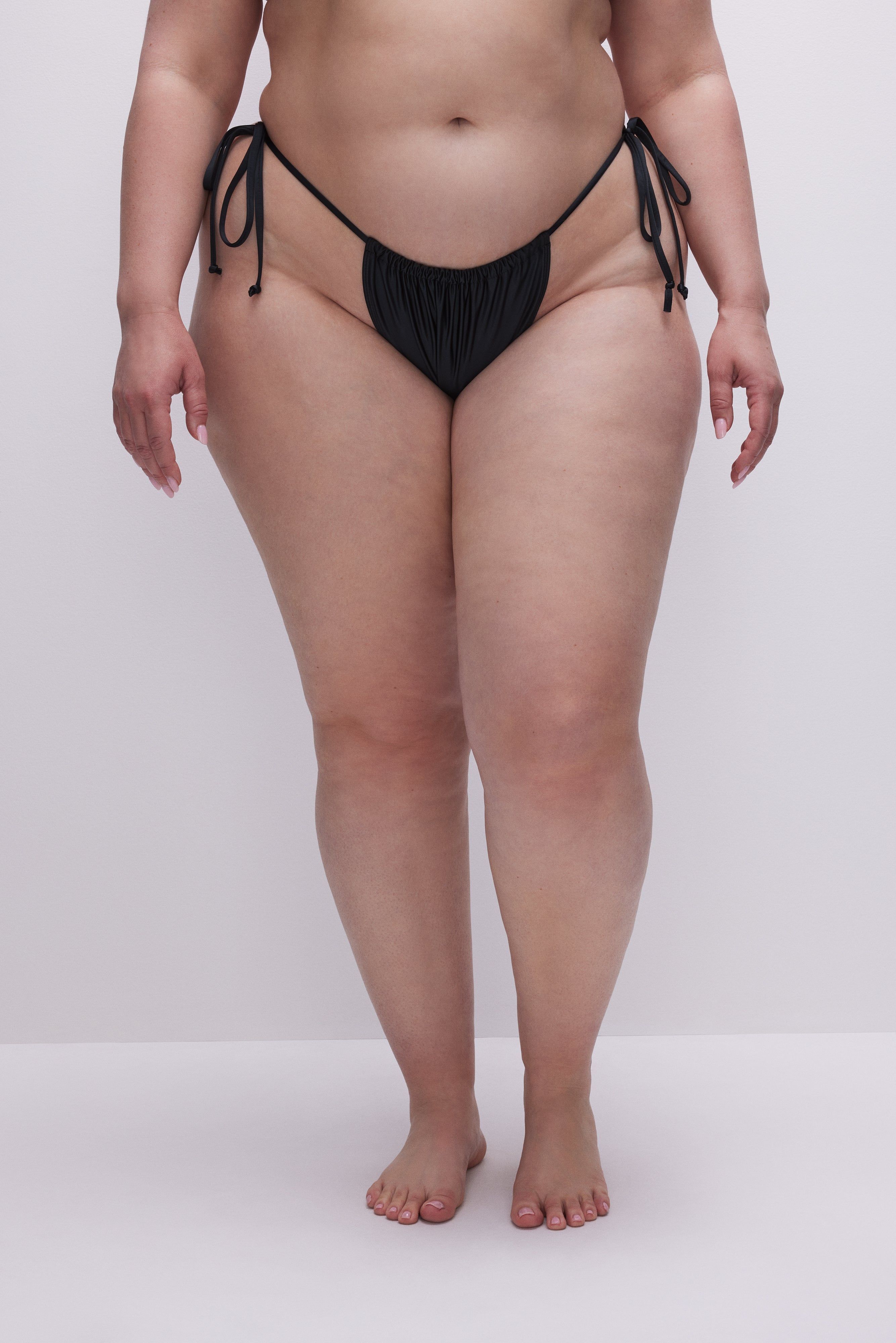 RUCHED STRING BIKINI BOTTOM | BLACK001 sold by Good American product image thumbnail 3
