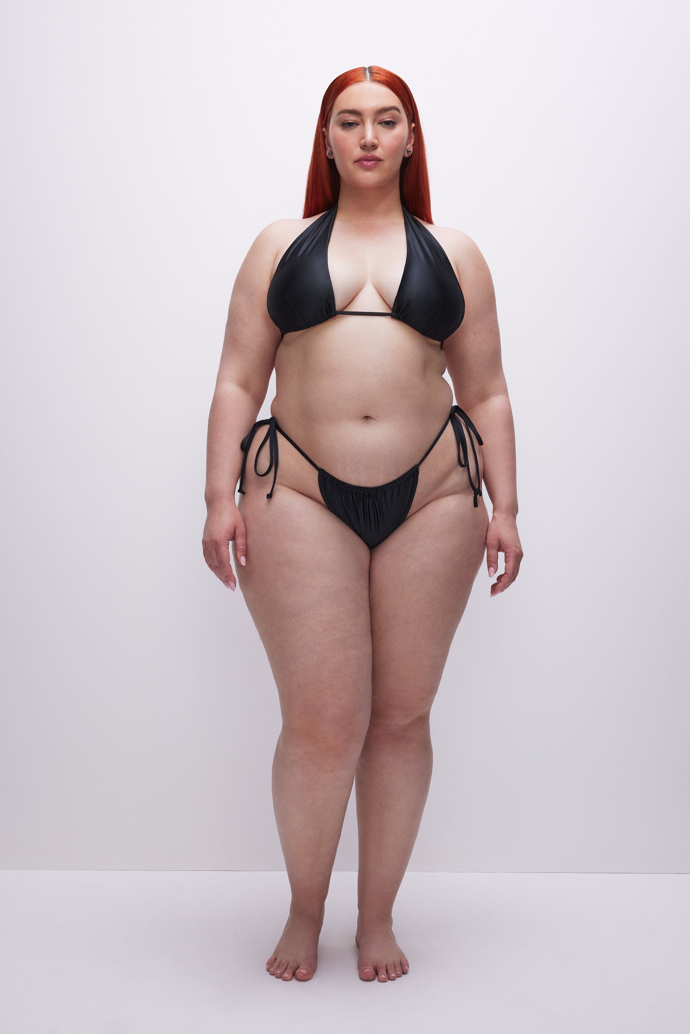 RUCHED STRING BIKINI BOTTOM | BLACK001 sold by Good American product image thumbnail 2