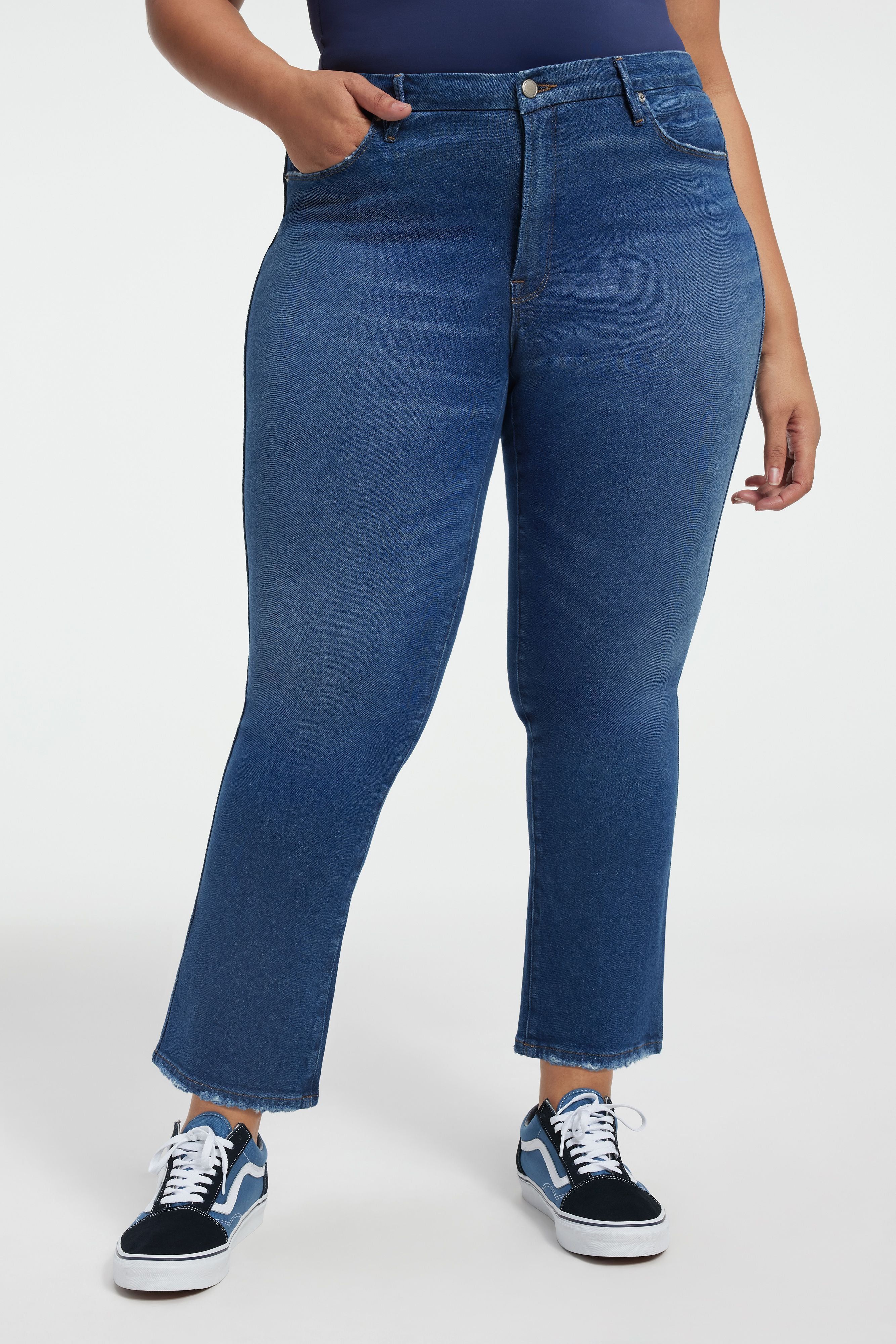 GOOD CURVE STRAIGHT JEANS | INDIGO336 sold by Good American