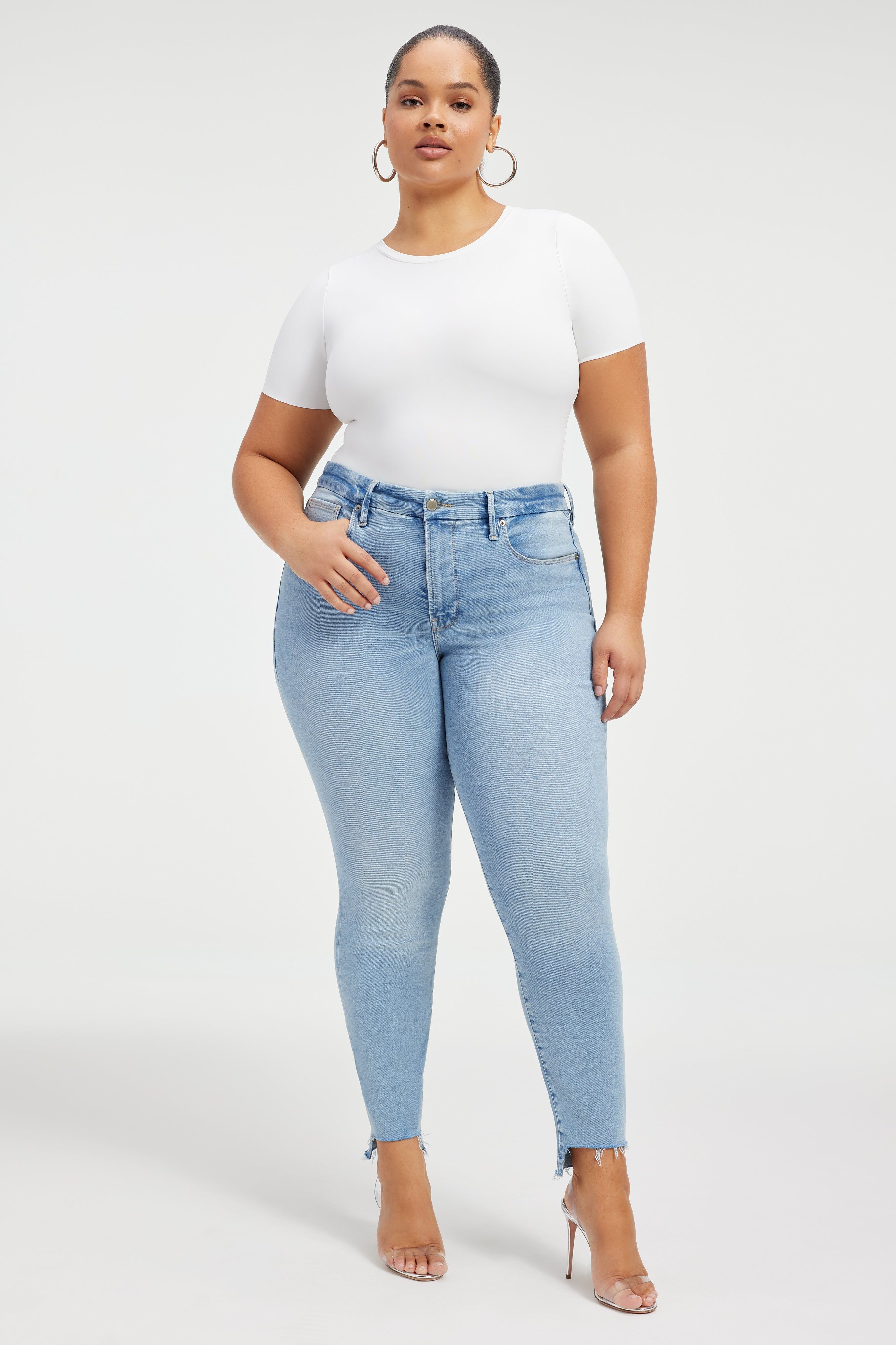 GOOD LEGS SKINNY JEANS | INDIGO390 sold by Good American product image thumbnail 2