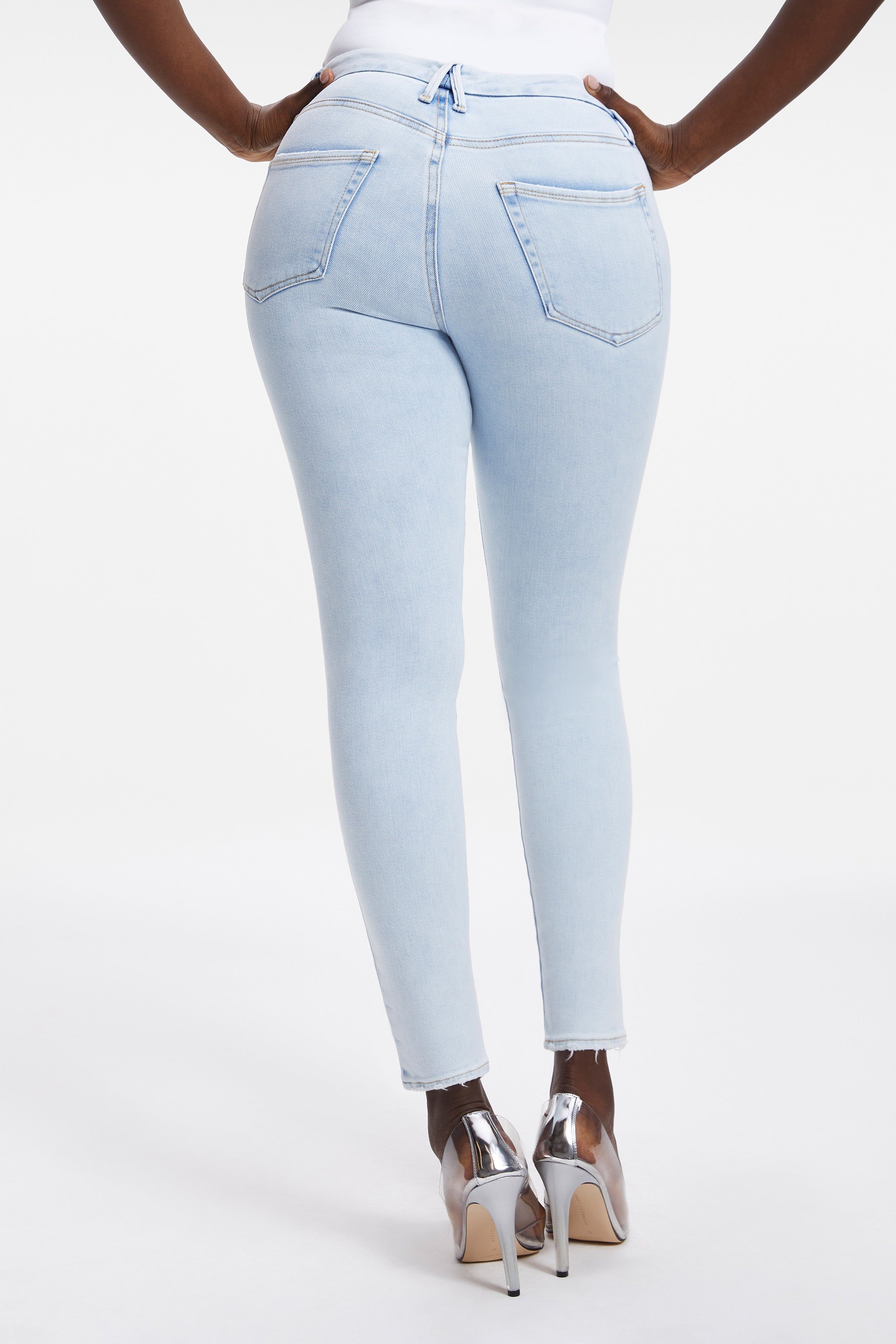 GOOD WAIST JEANS | INDIGO018 sold by Good American product image thumbnail 5