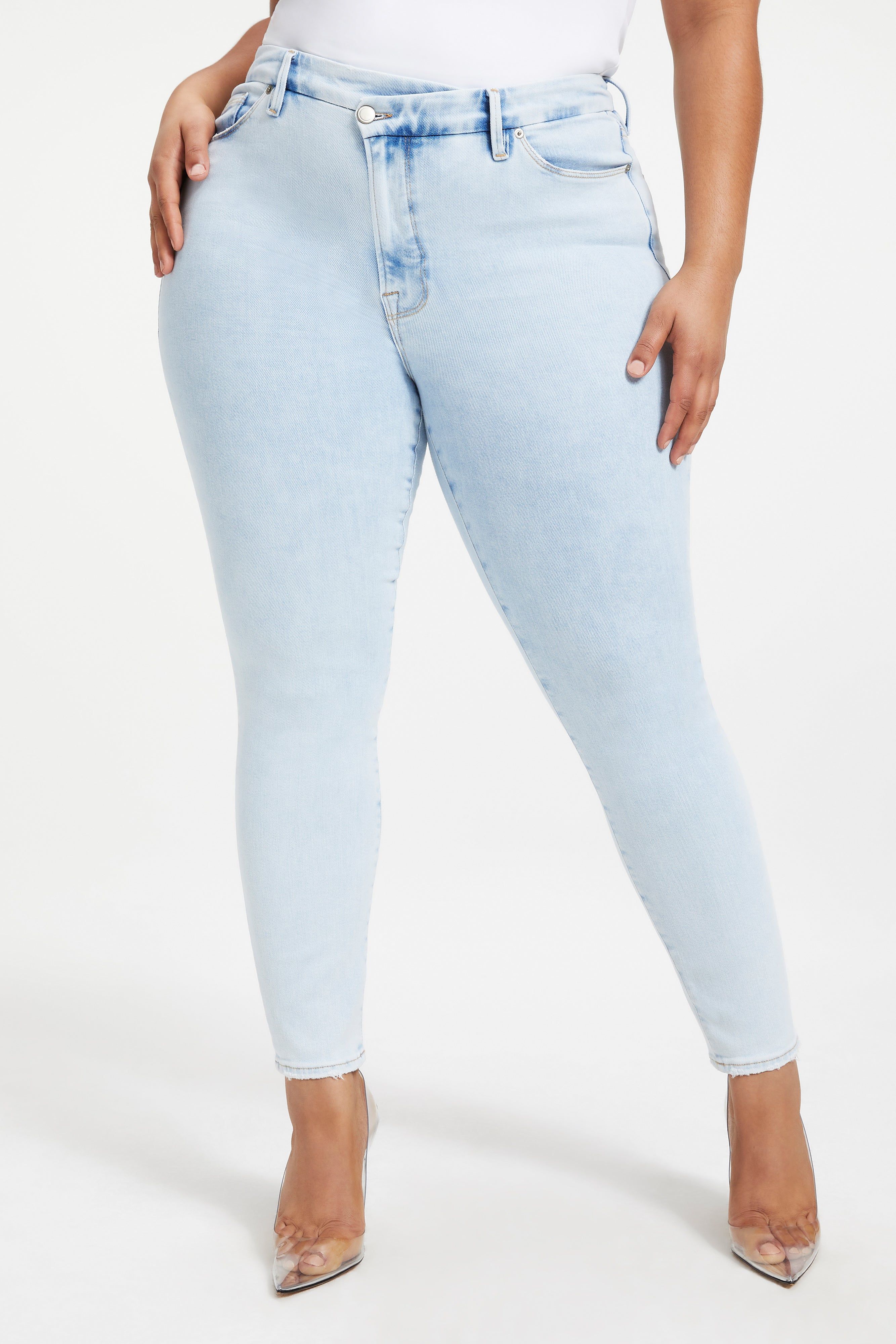 GOOD WAIST JEANS | INDIGO018 sold by Good American product image thumbnail 13