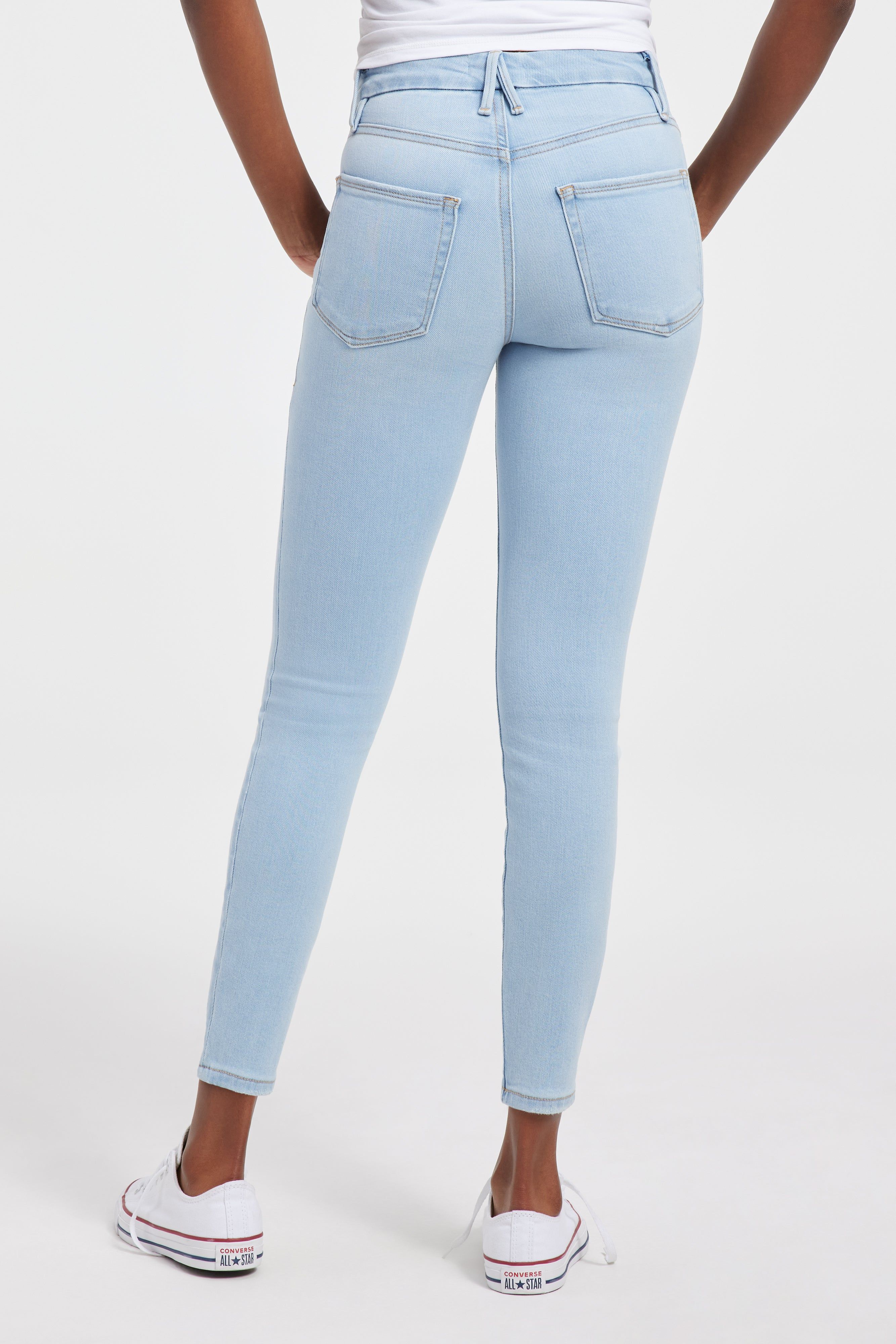 GOOD LEGS SKINNY CROPPED JEANS | INDIGO391 sold by Good American product image thumbnail 9