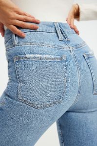 GOOD CLASSIC JEANS | INDIGO352 sold by Good American