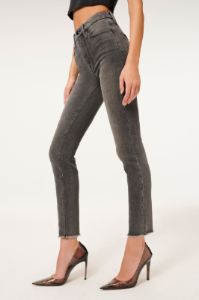 GOOD CLASSIC JEANS | BLACK170 sold by Good American