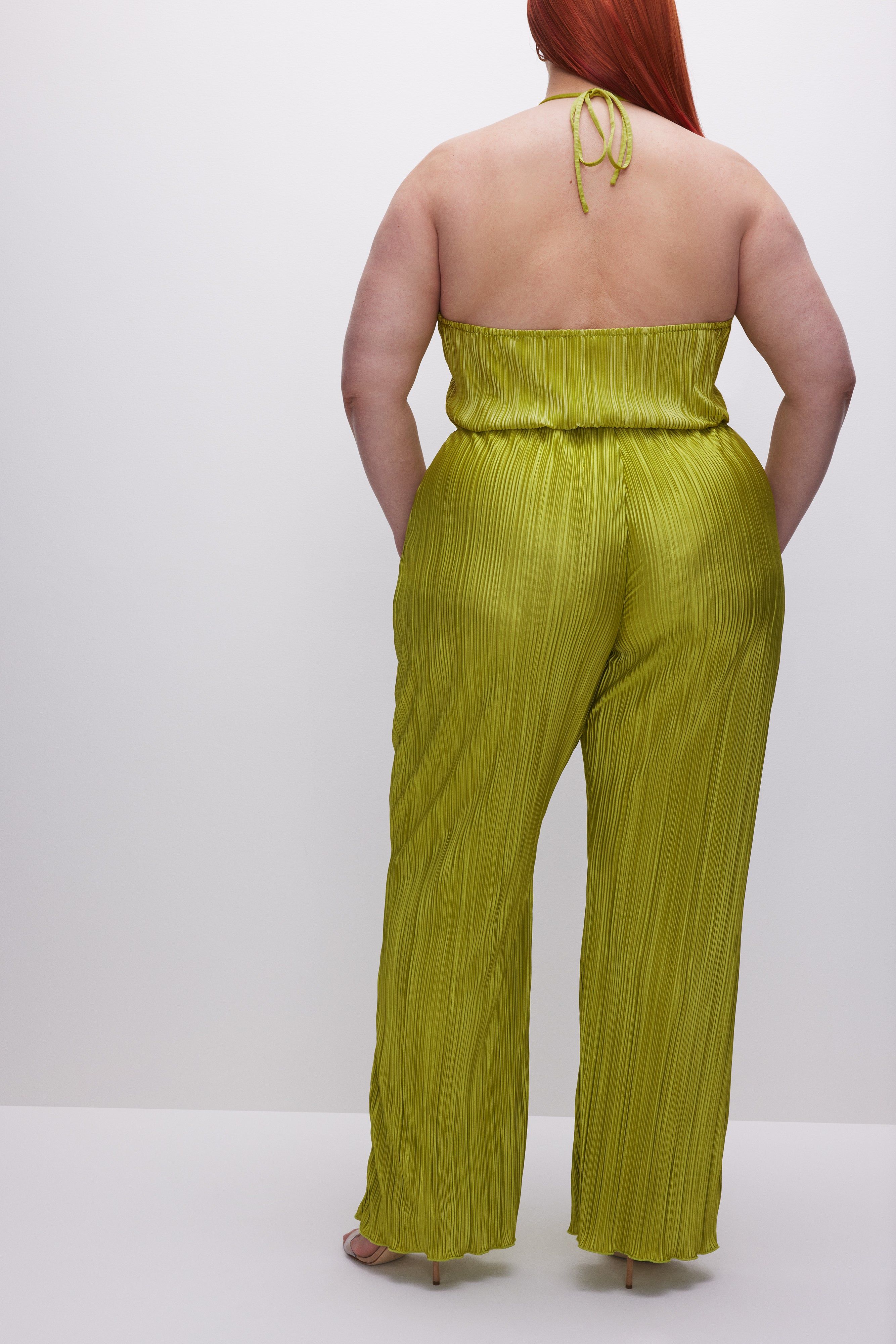 ALWAYS FITS PLISSÉ PANTS | CHARTRUSSE001 sold by Good American product image thumbnail 9