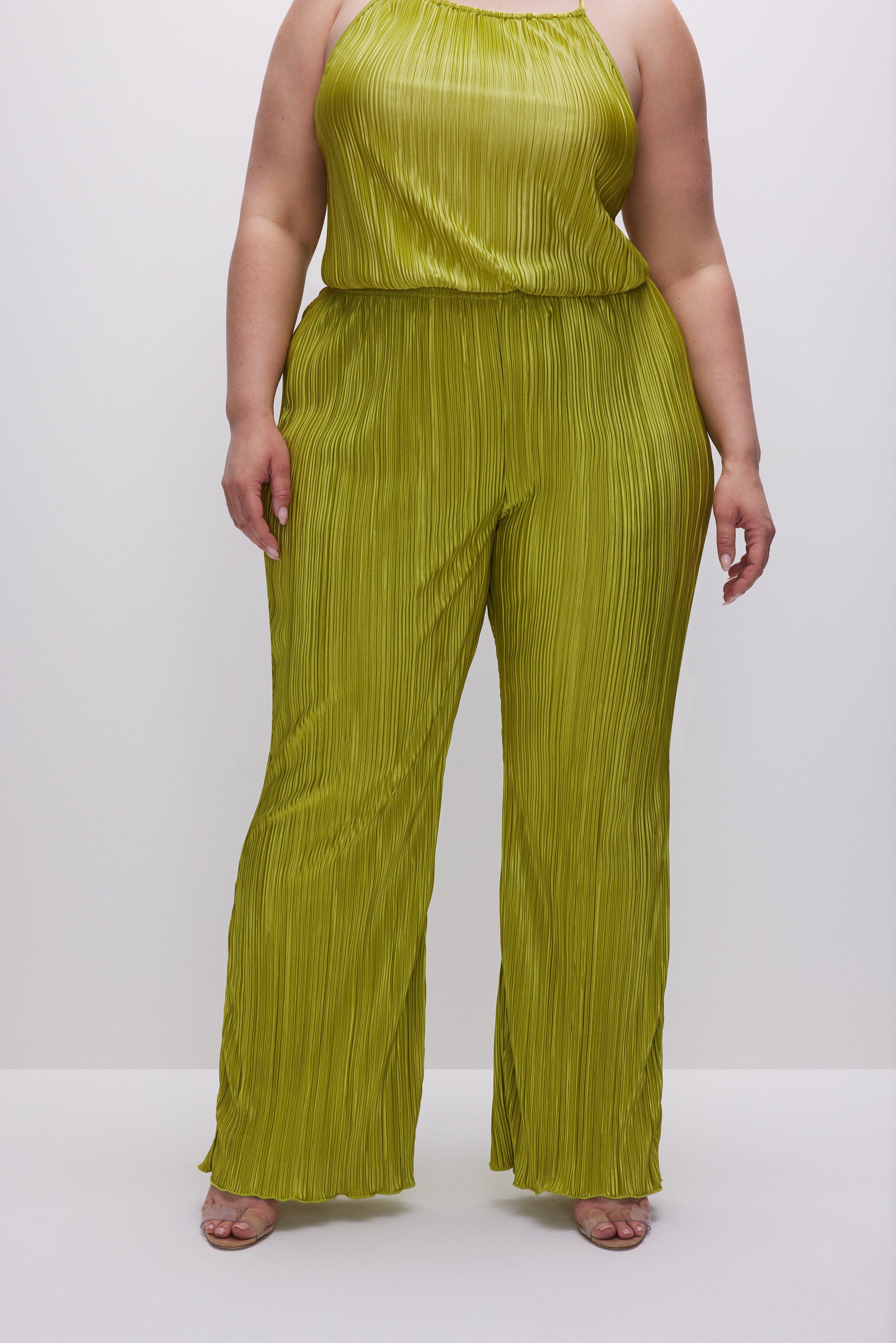 ALWAYS FITS PLISSÉ PANTS | CHARTRUSSE001 sold by Good American product image thumbnail 7