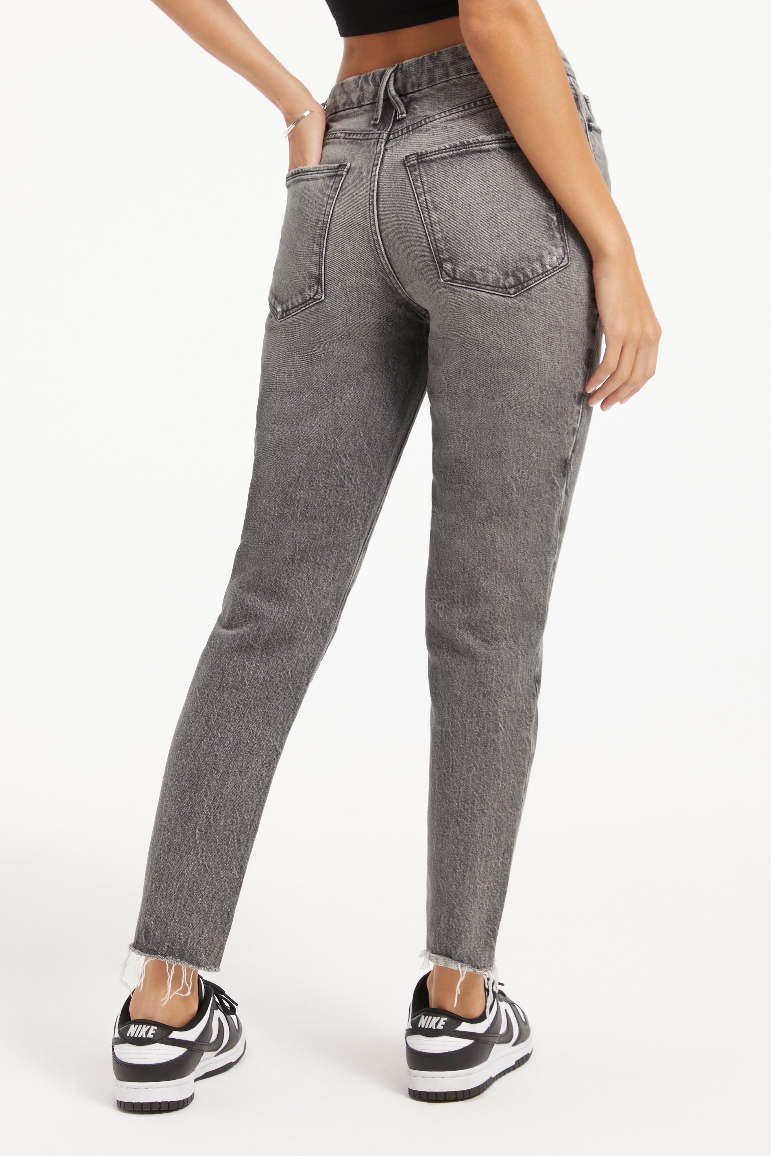 THE WEEKENDER JEANS | BLACK313 sold by Good American product image thumbnail 4