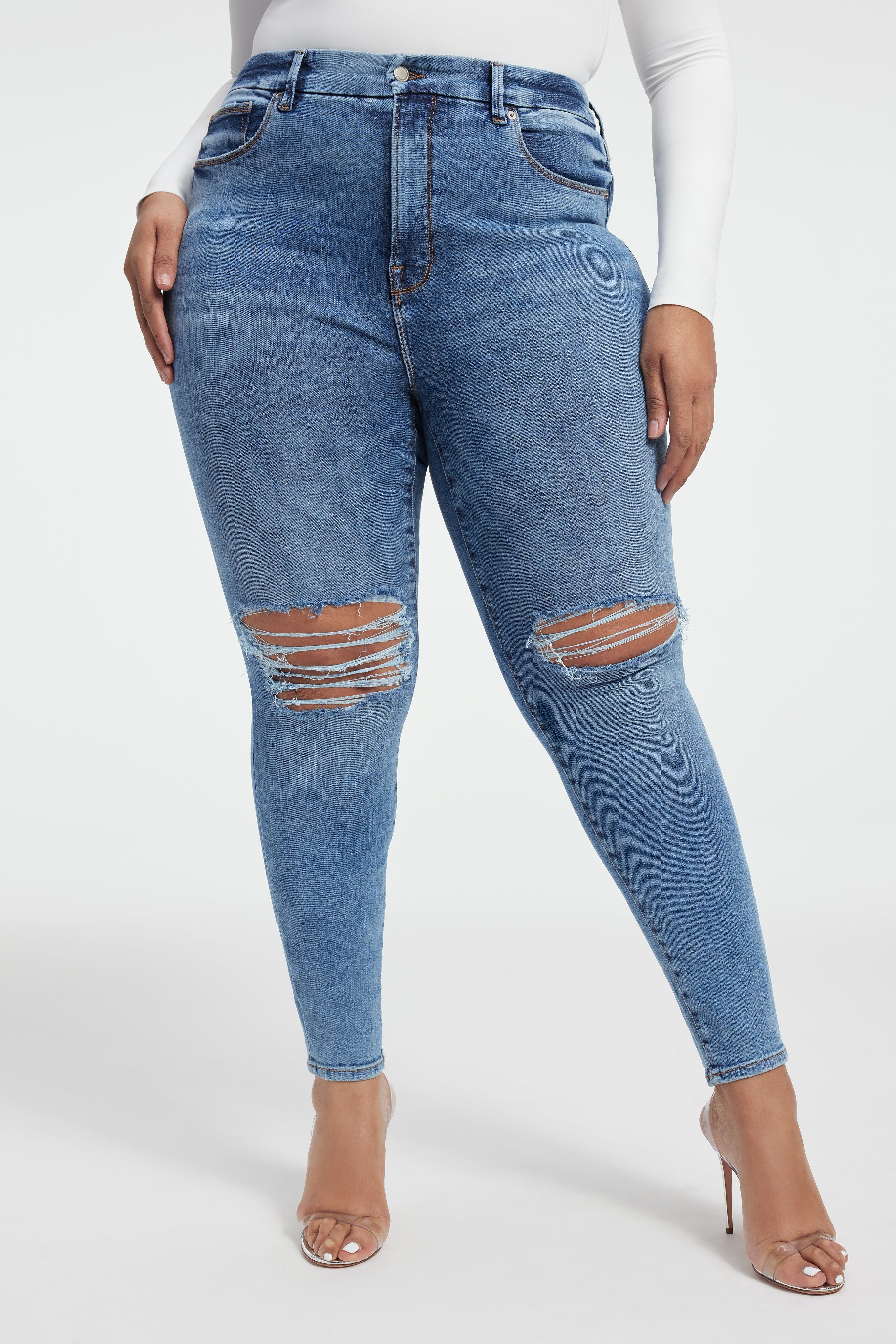 GOOD LEGS SKINNY JEANS | INDIGO439 sold by Good American product image thumbnail 2