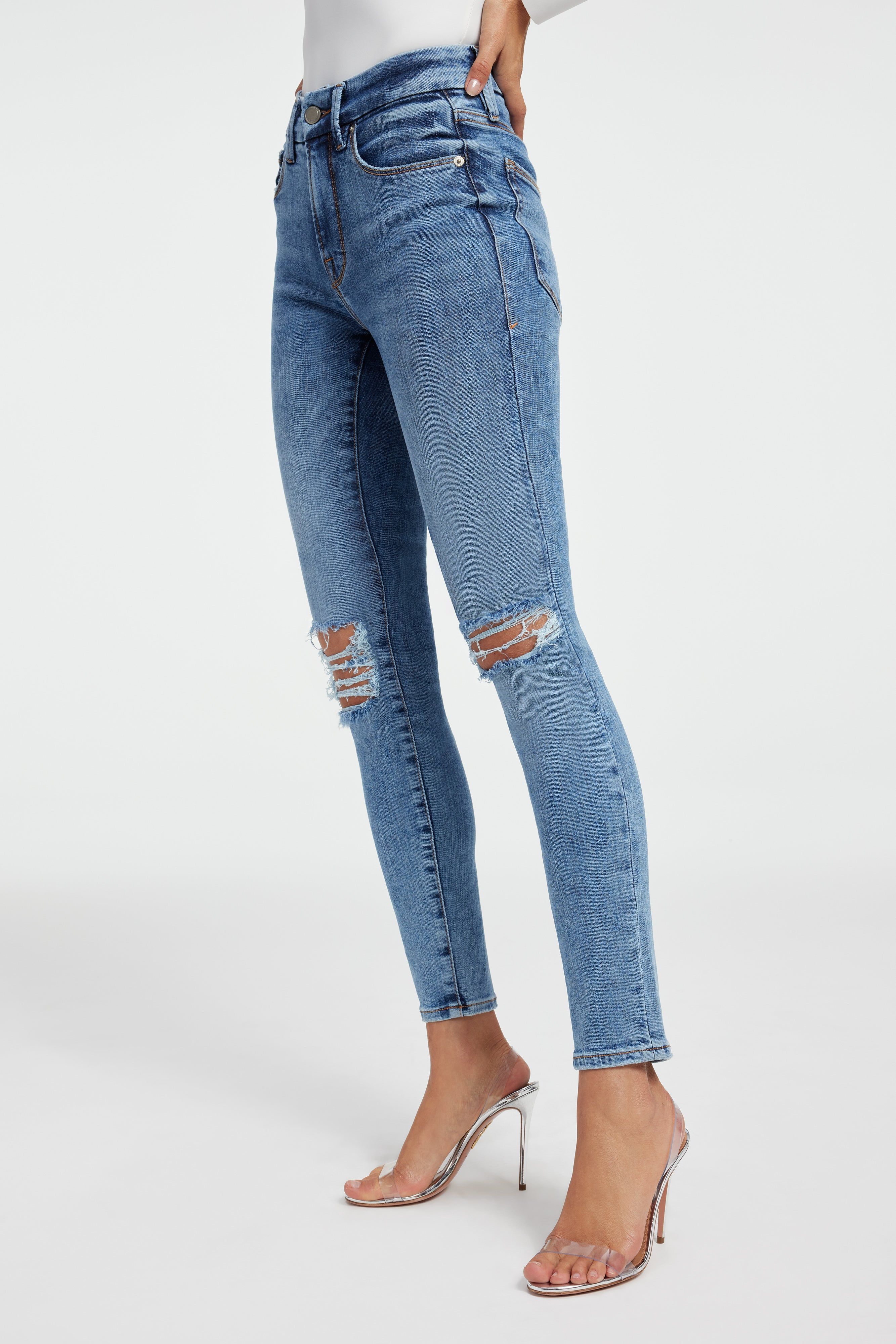 GOOD LEGS SKINNY JEANS | INDIGO439 sold by Good American product image thumbnail 8