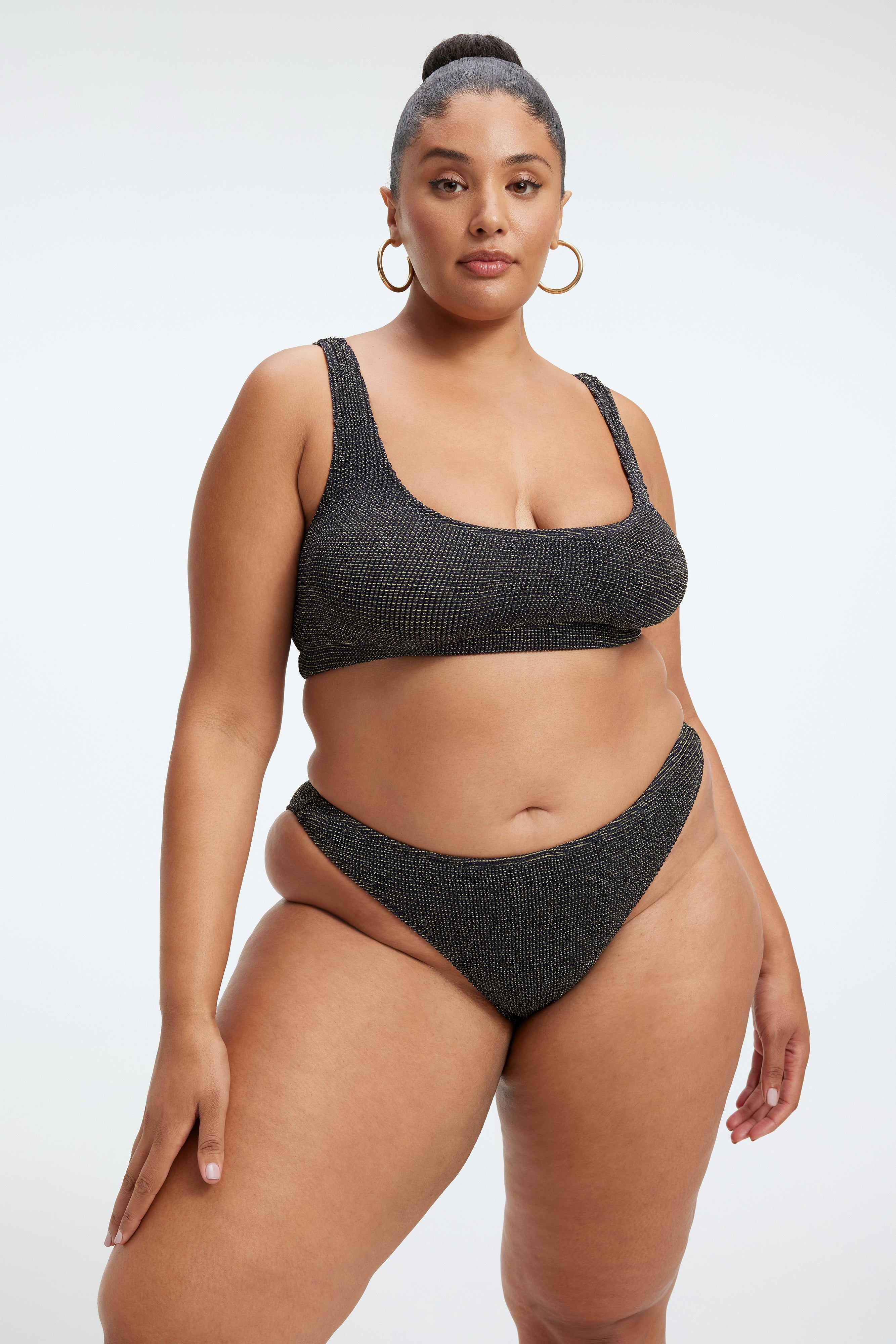 ALWAYS FITS METALLIC SCOOP TOP | BLACK001 sold by Good American