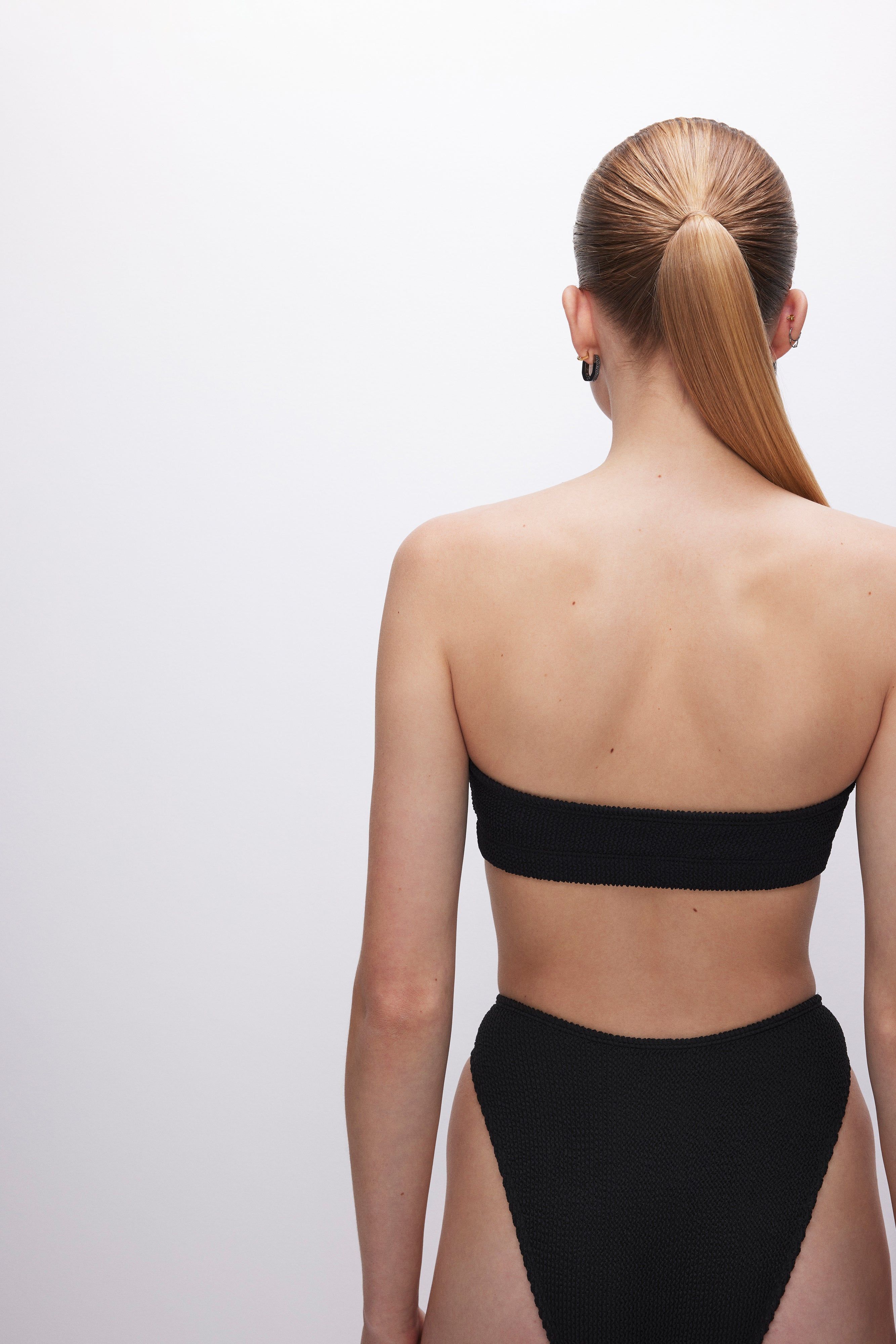 ALWAYS FITS SWIM BANDEAU | BLACK001 sold by Good American product image thumbnail 5