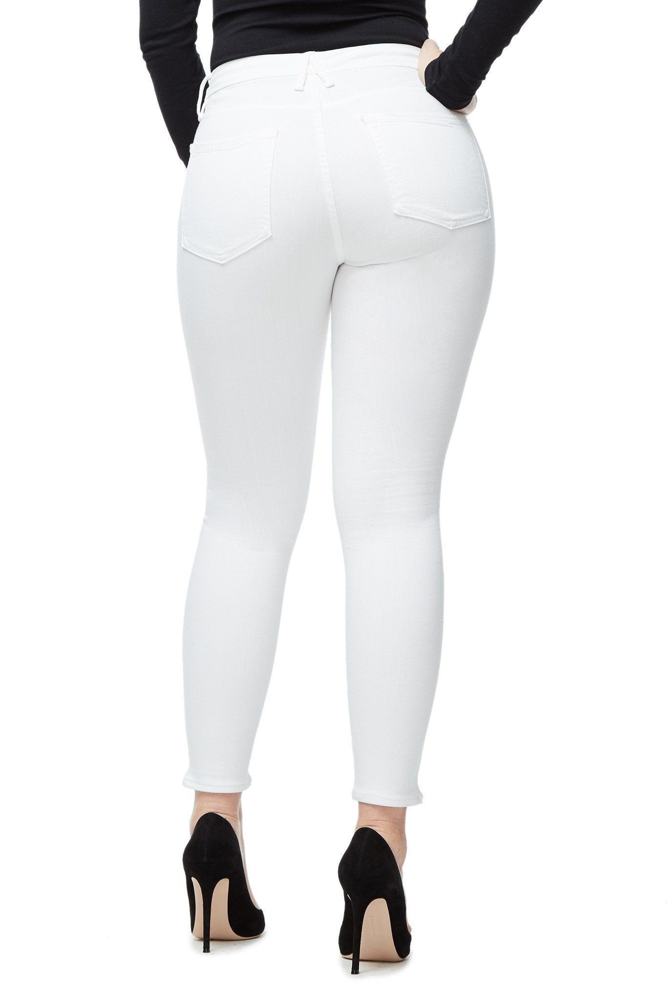 GOOD LEGS CROPPED JEANS | WHITE001 sold by Good American product image thumbnail 6