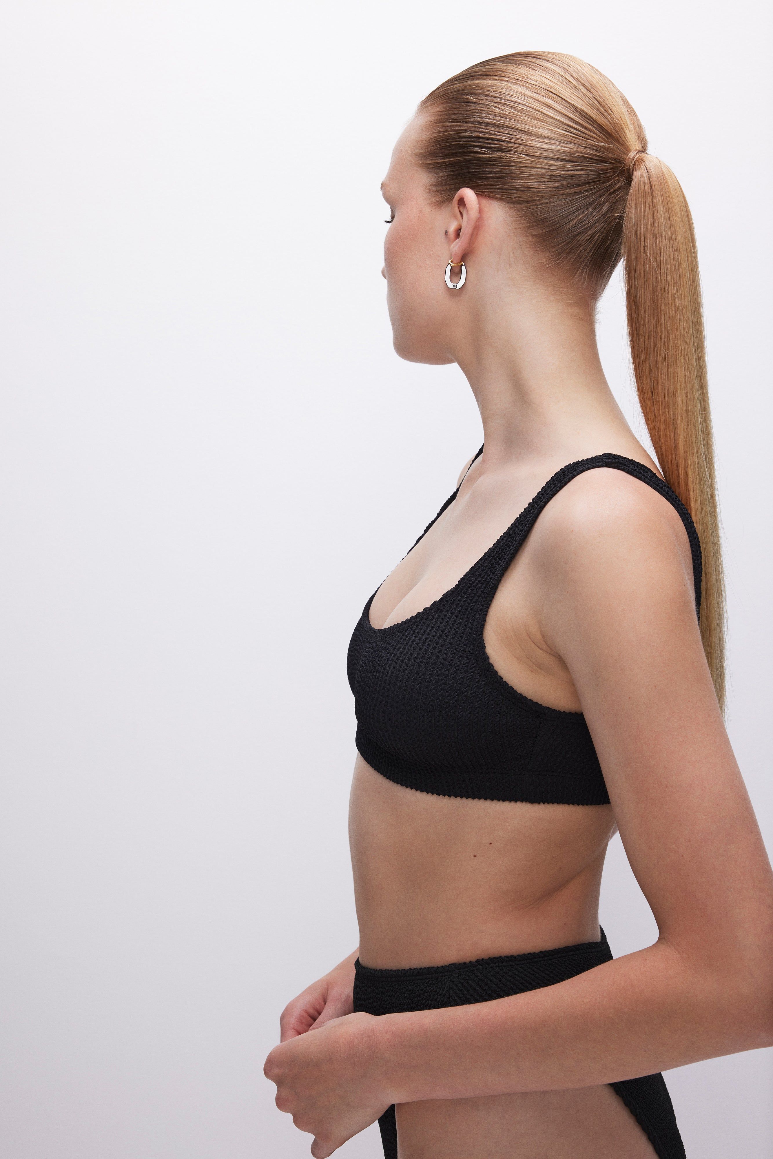 ALWAYS FITS SCOOP BIKINI TOP | BLACK001 sold by Good American