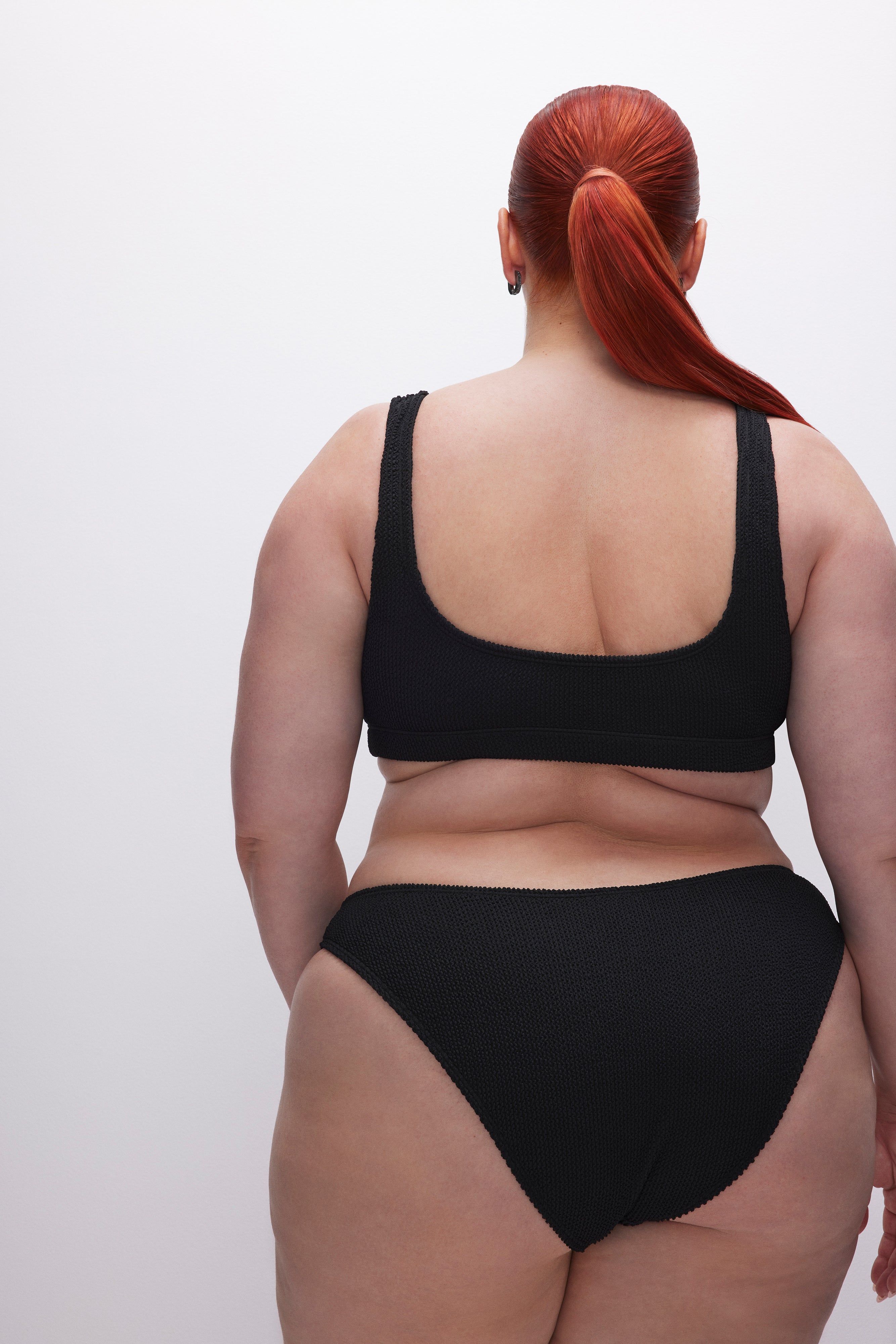 ALWAYS FITS SCOOP BIKINI TOP | BLACK001 sold by Good American product image thumbnail 9