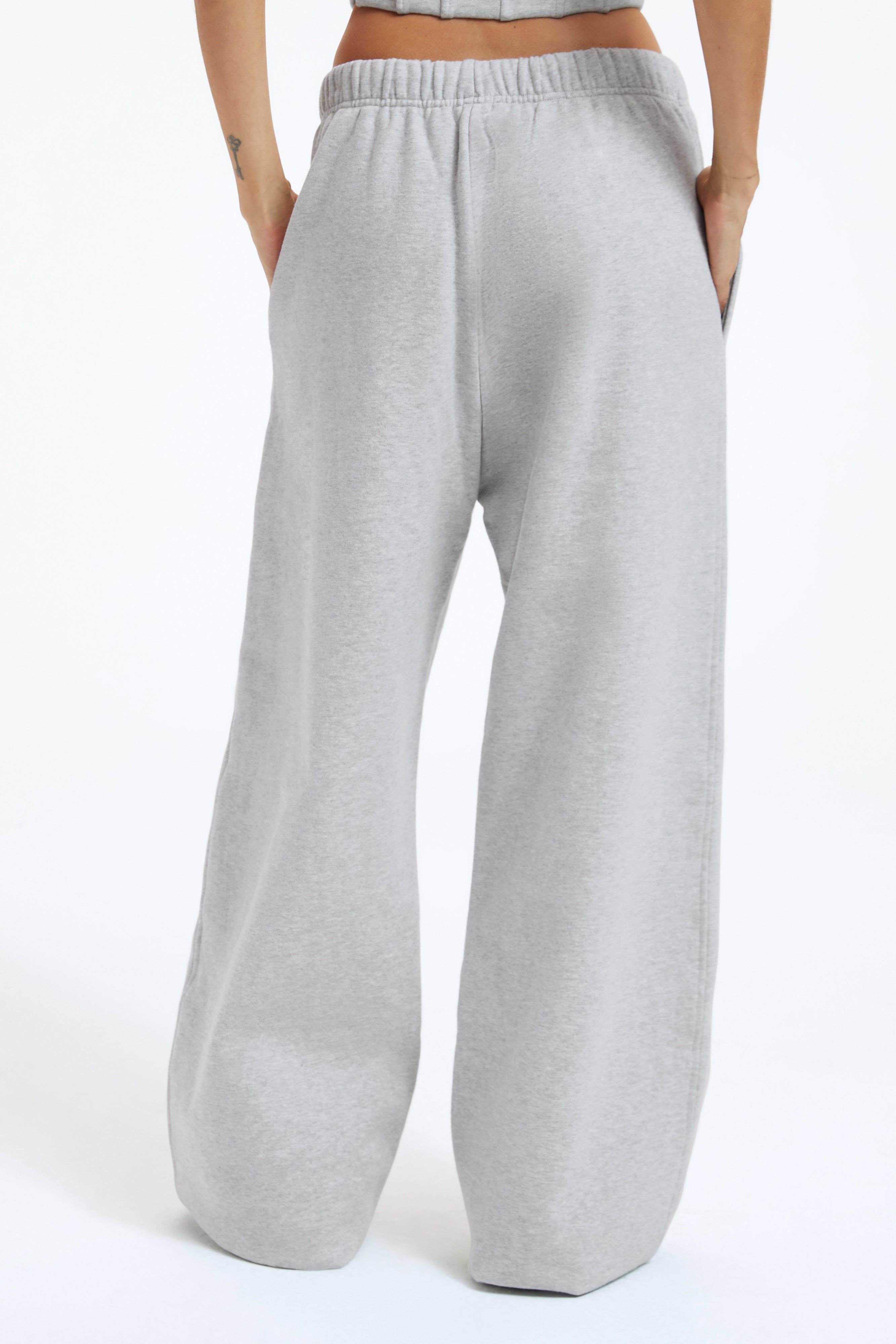 SUEDED FLEECE WIDE LEG SWEATPANT | HEATHER GREY001 sold by Good American product image thumbnail 8